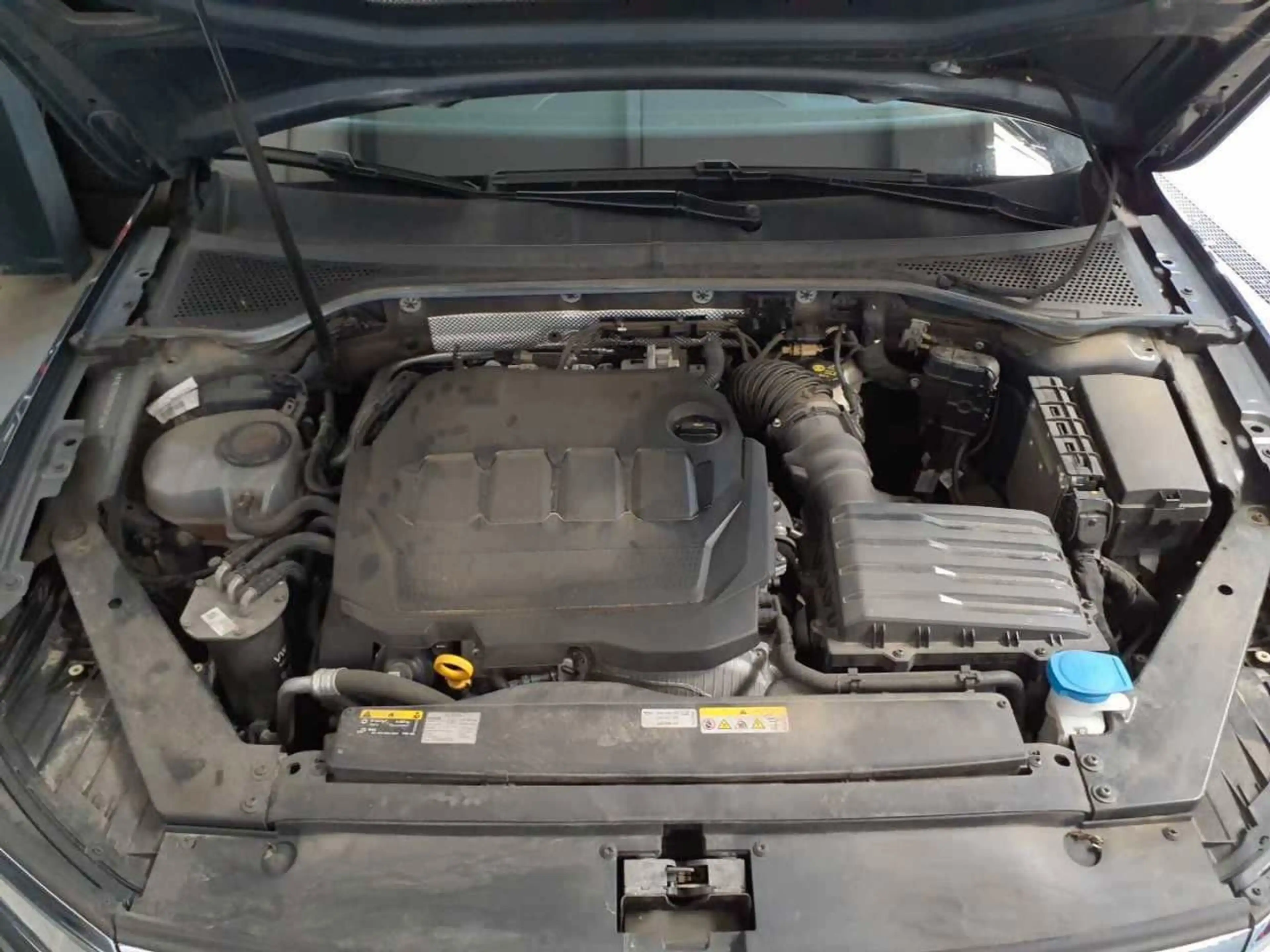 Volkswagen Passat Variant Elegance 4Motion°R-Line°360°H&K — photo 5