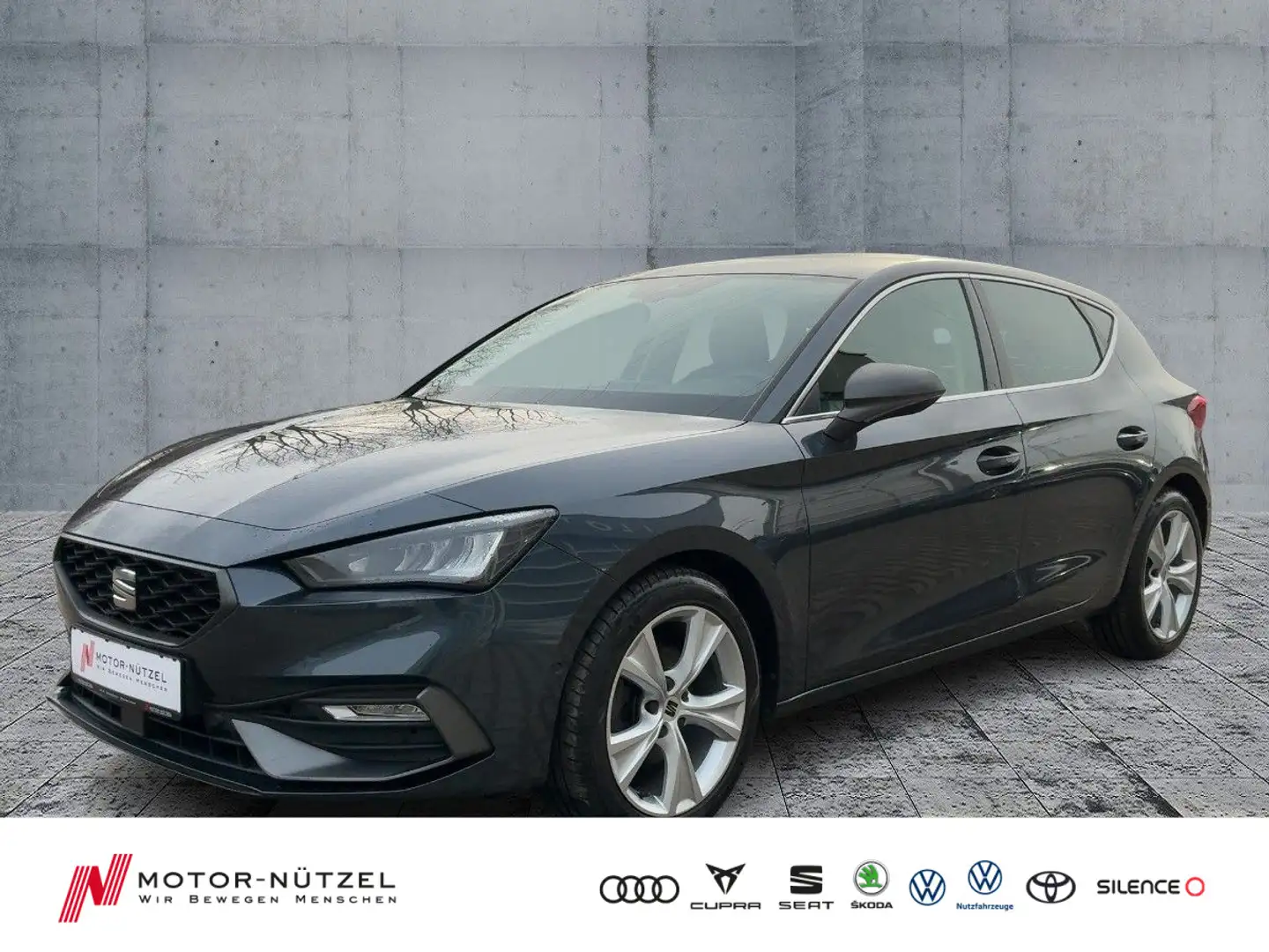 SEAT Leon 1.0 TSI FR-LINE LED+NAV+SHZ+PDC+PLA+GRA+AHK Gris - 1