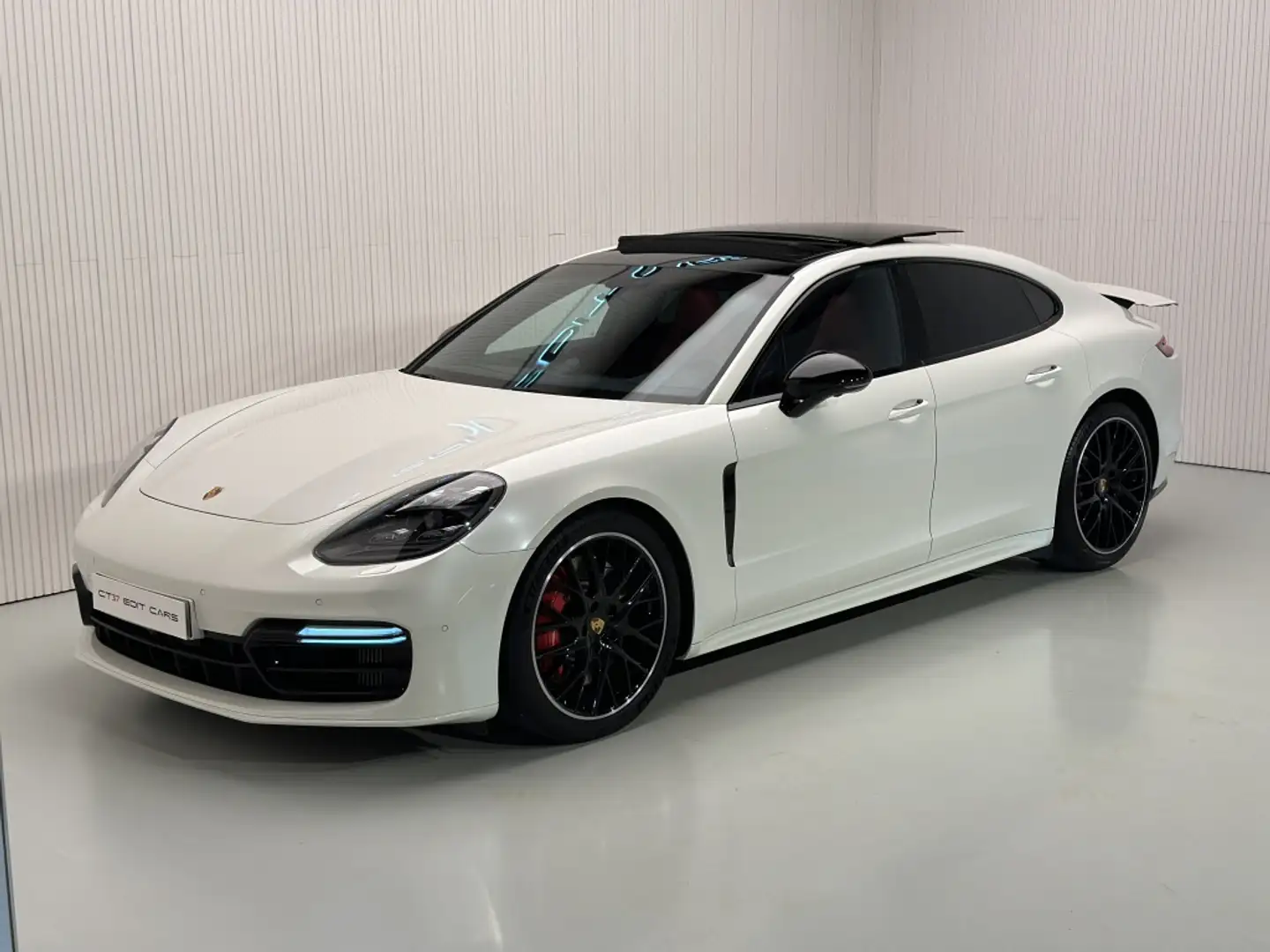 Porsche Panamera Turbo Aut. Wit - 1