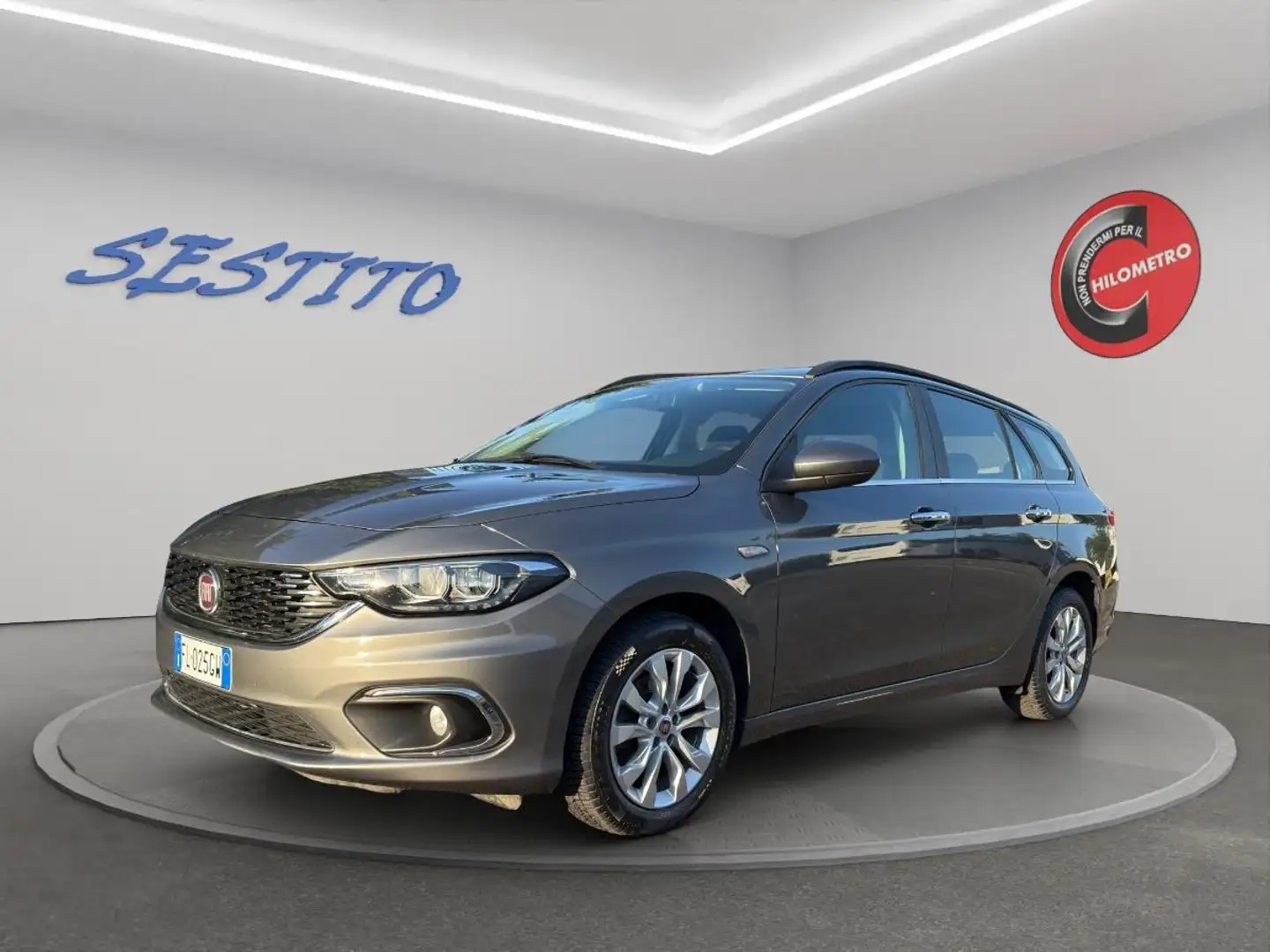 Fiat Tipo SW 1.6 mjt Business s&s 120cv Gris - 1