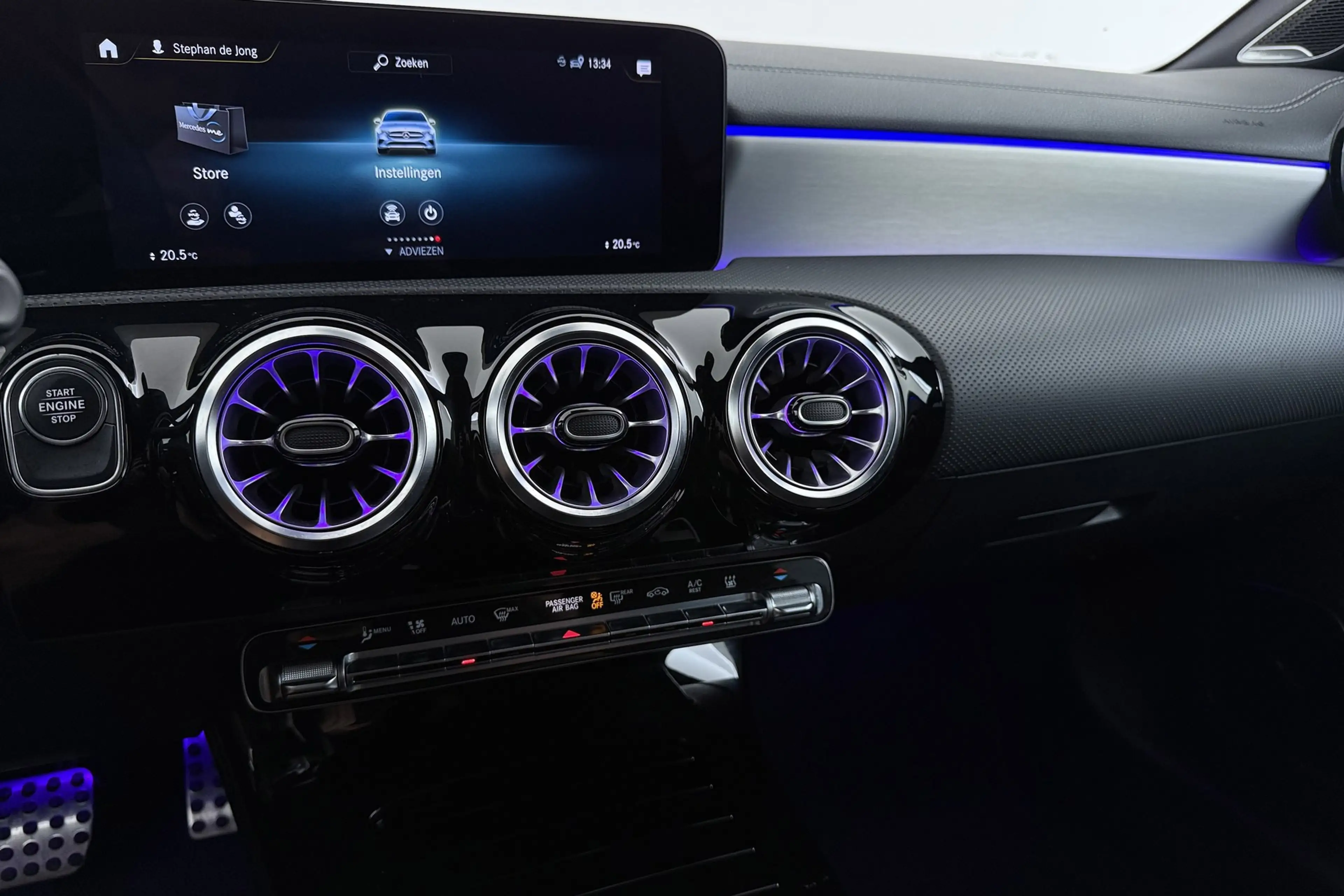 Mercedes-Benz CLA 250 Shooting Brake e AMG Line | Sfeerverlichting | Wid — photo 28
