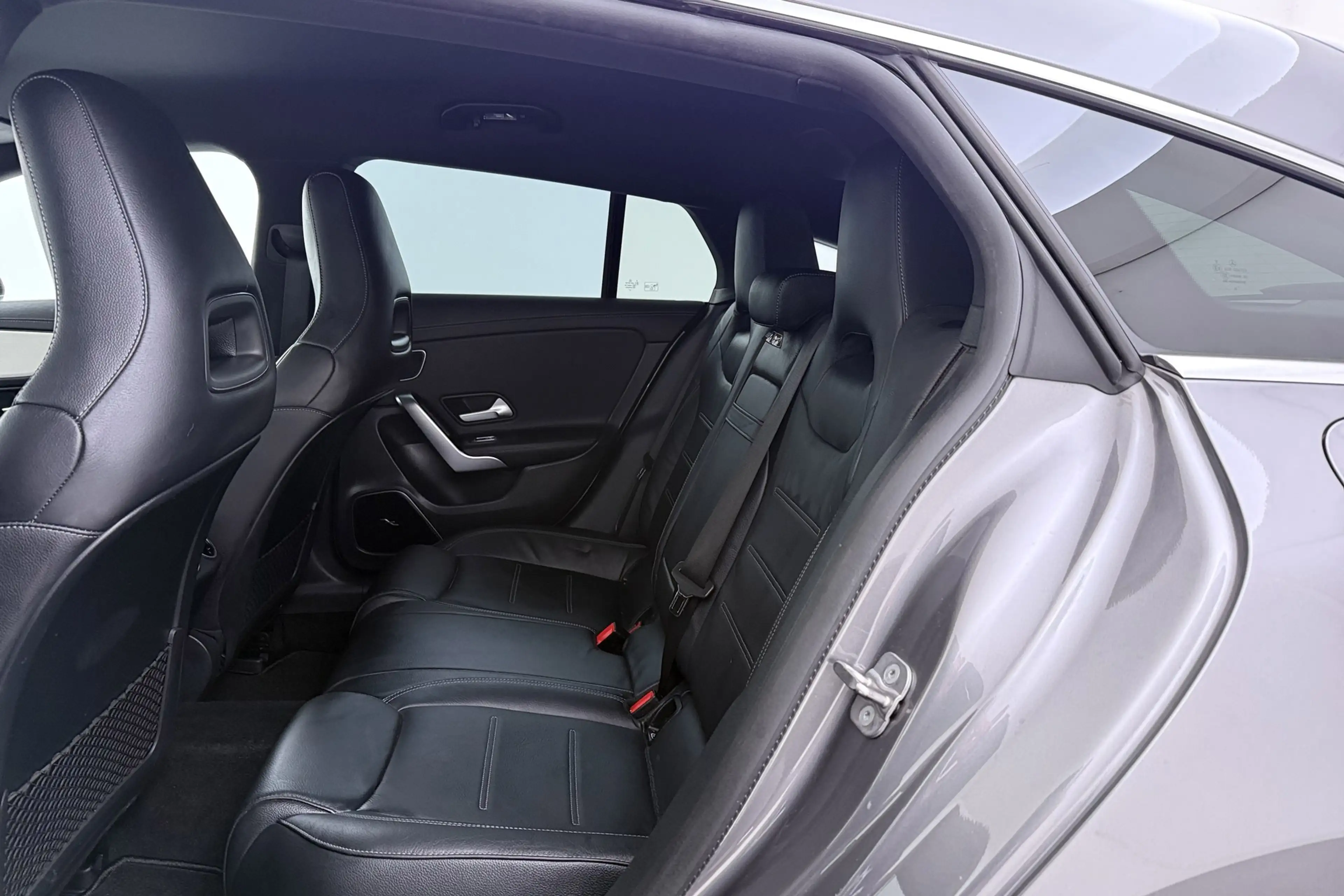Mercedes-Benz CLA 250 Shooting Brake e AMG Line | Sfeerverlichting | Wid — photo 17