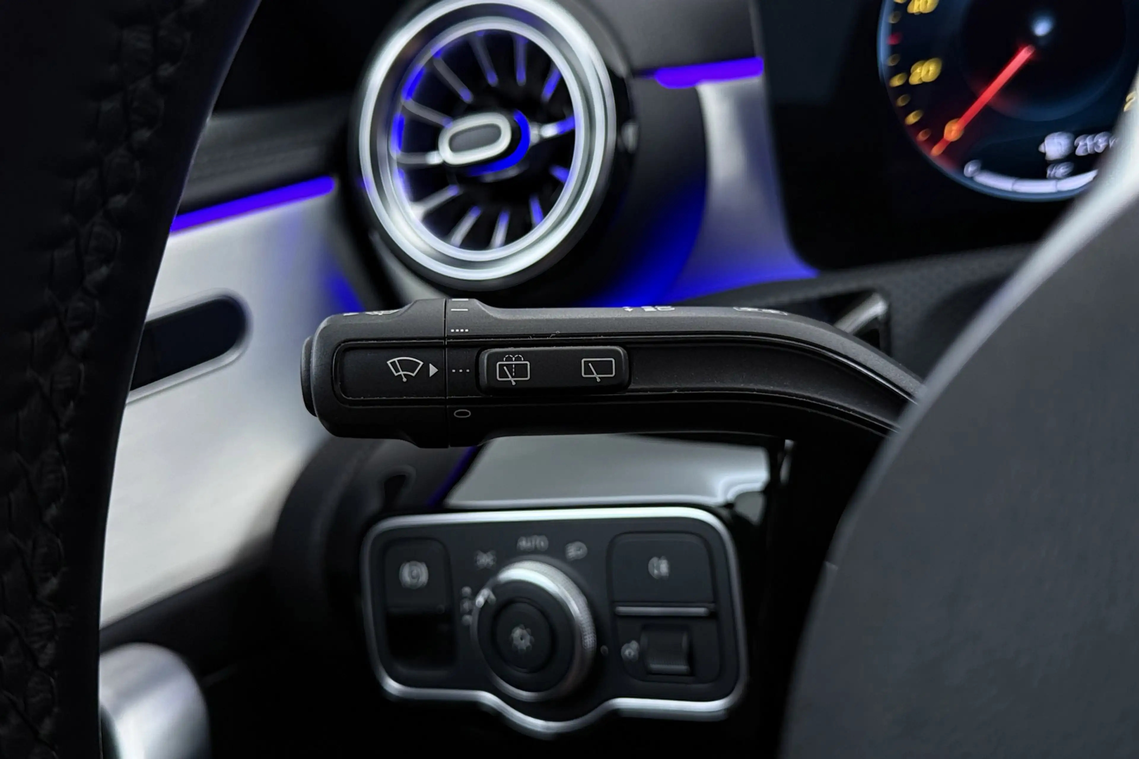Mercedes-Benz CLA 250 Shooting Brake e AMG Line | Sfeerverlichting | Wid — photo 31
