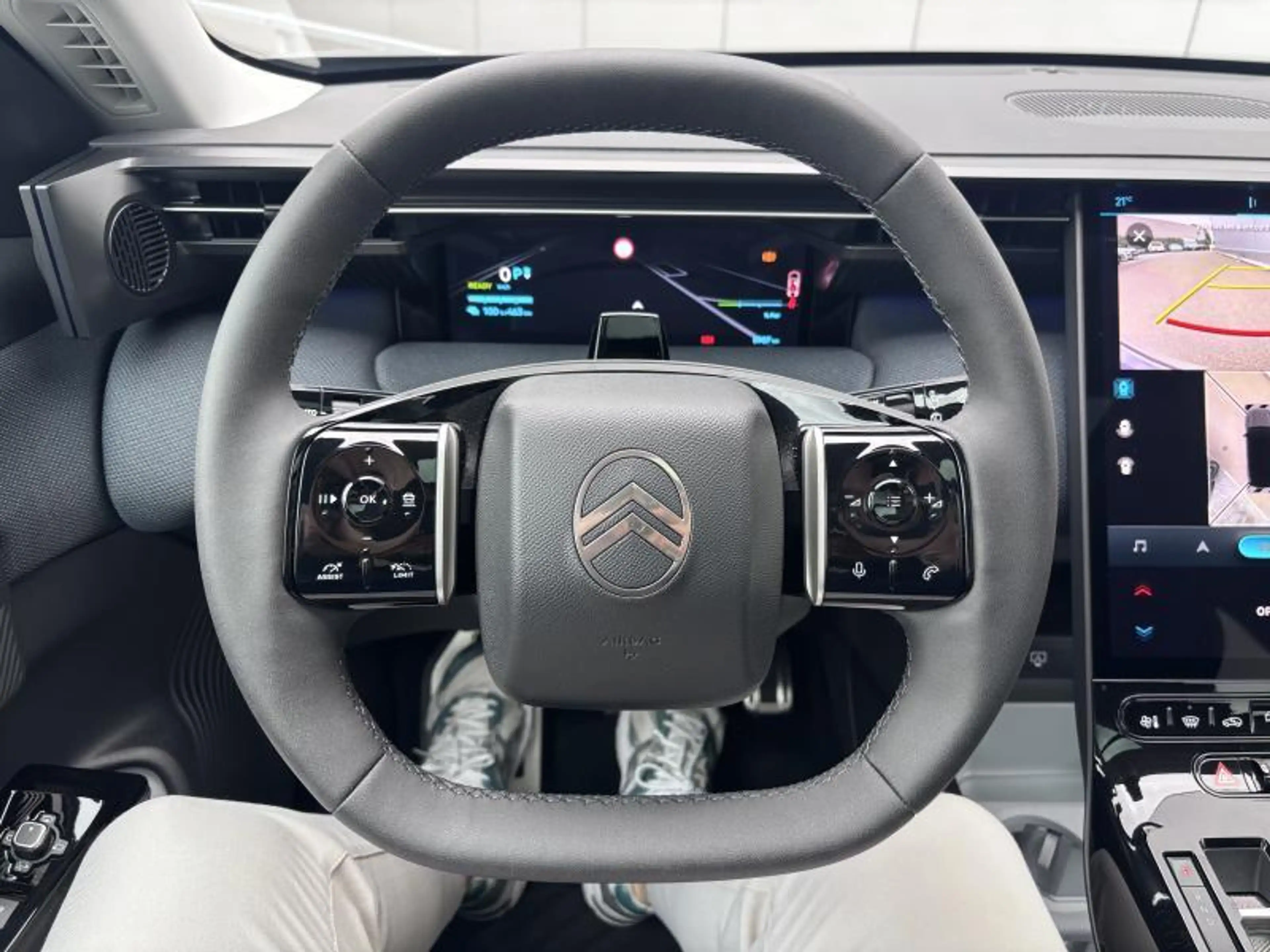 Citroen C5 Aircross Electrique Max — photo 13