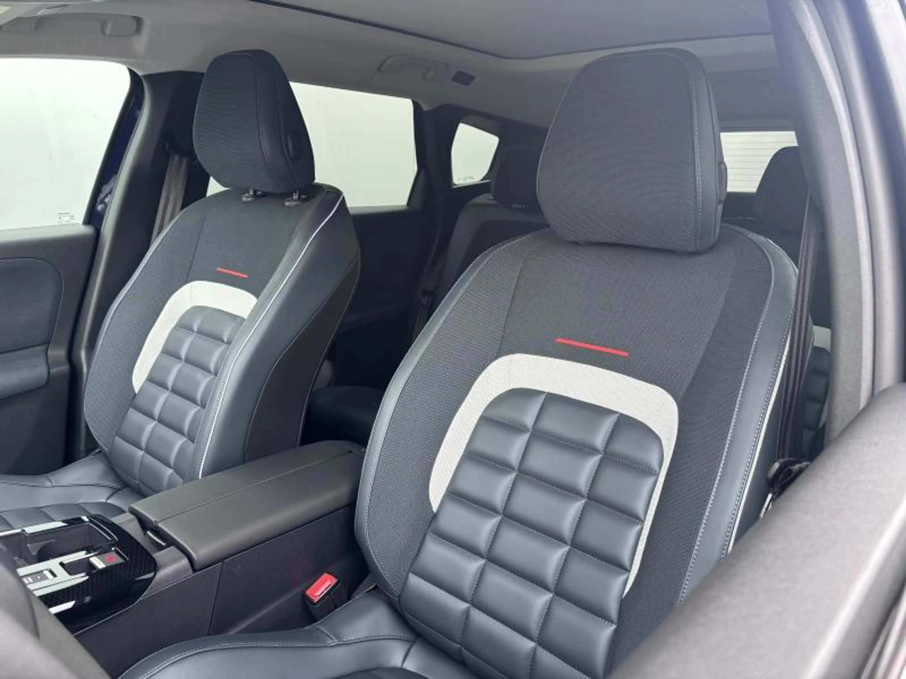Citroen C5 Aircross Electrique Max — photo 10