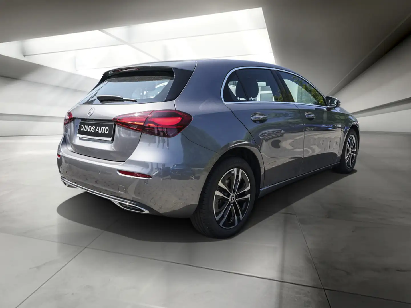 Mercedes-Benz A 200 PROGRESSIVE ADVANCED MULTIBEAM TOTWINKEL Gris - 2