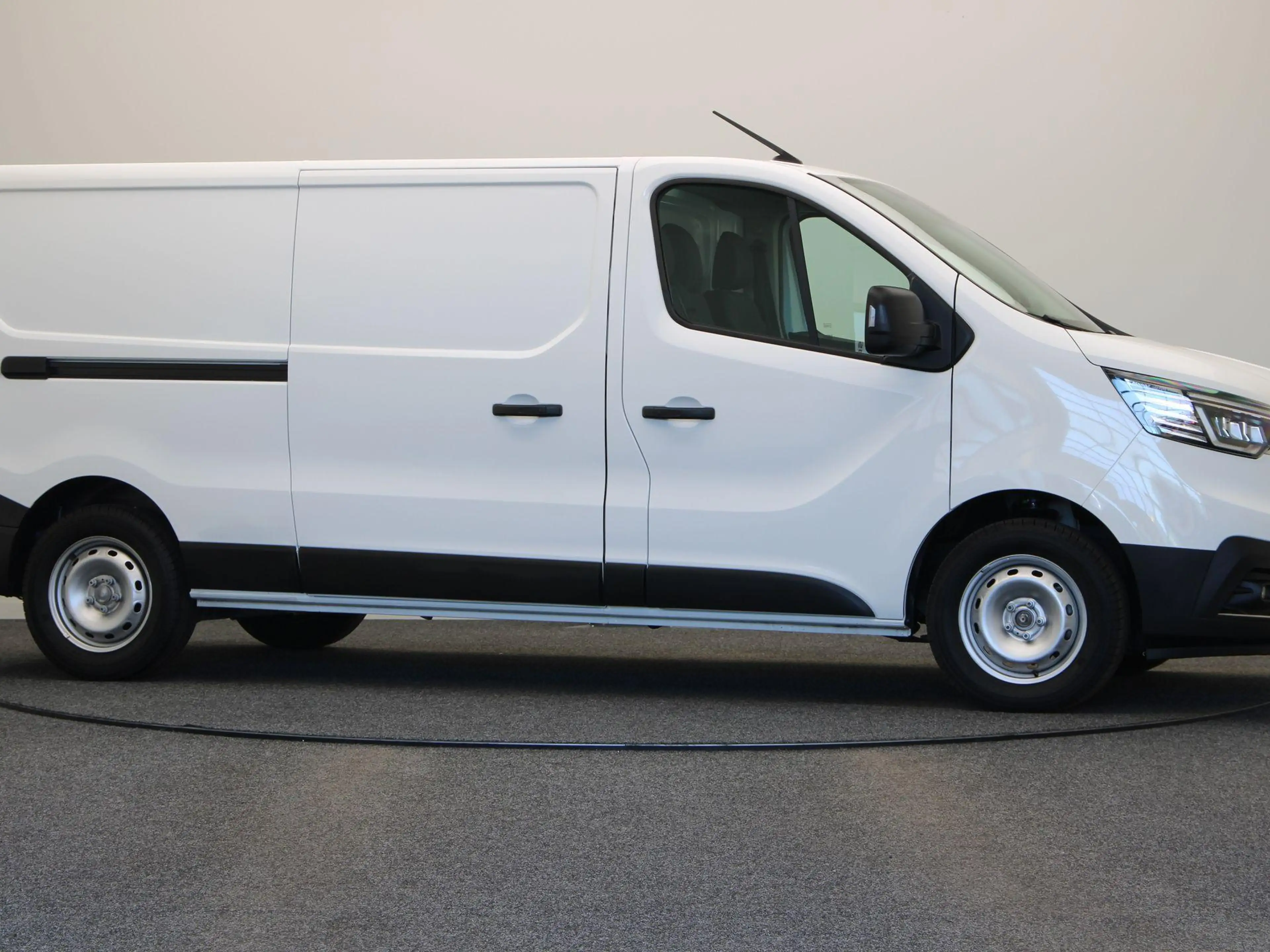 Renault Trafic 2.0 dCi 110pk T30 L2H1 Comfort | Parkeersensoren | — photo 13