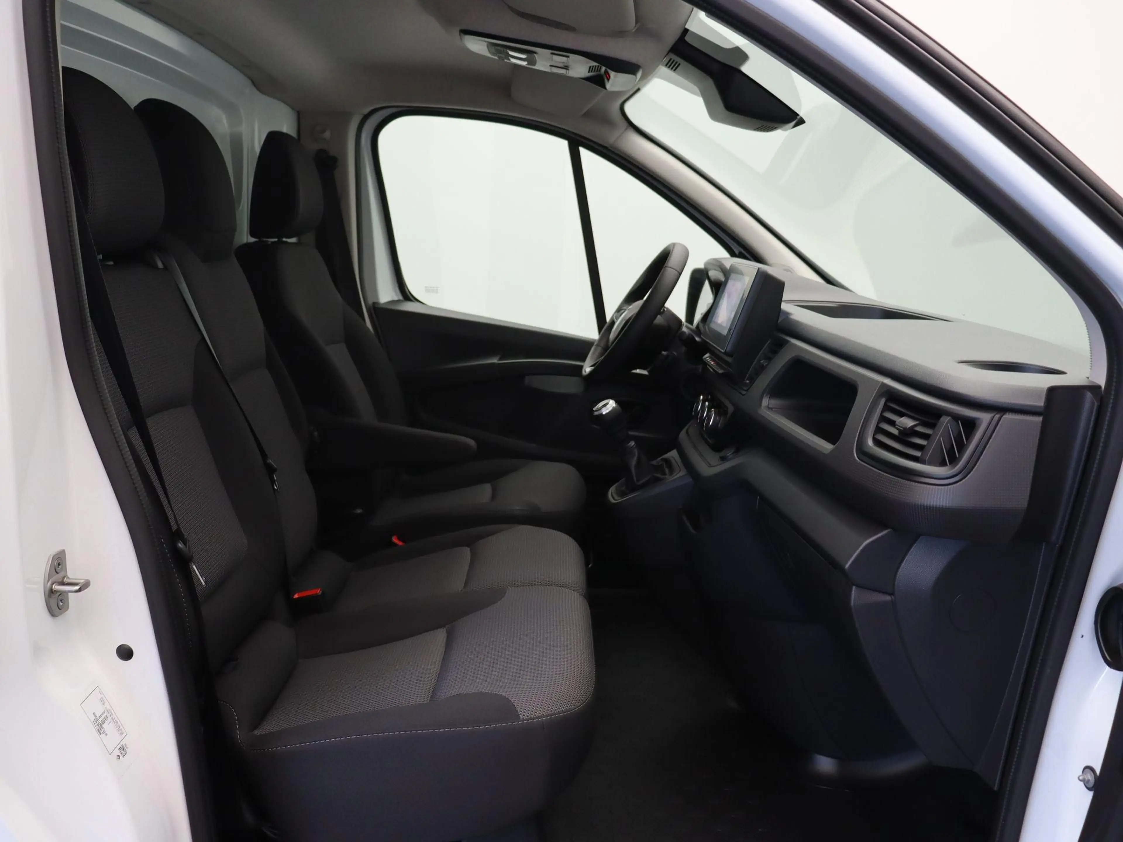 Renault Trafic 2.0 dCi 110pk T30 L2H1 Comfort | Parkeersensoren | — photo 4