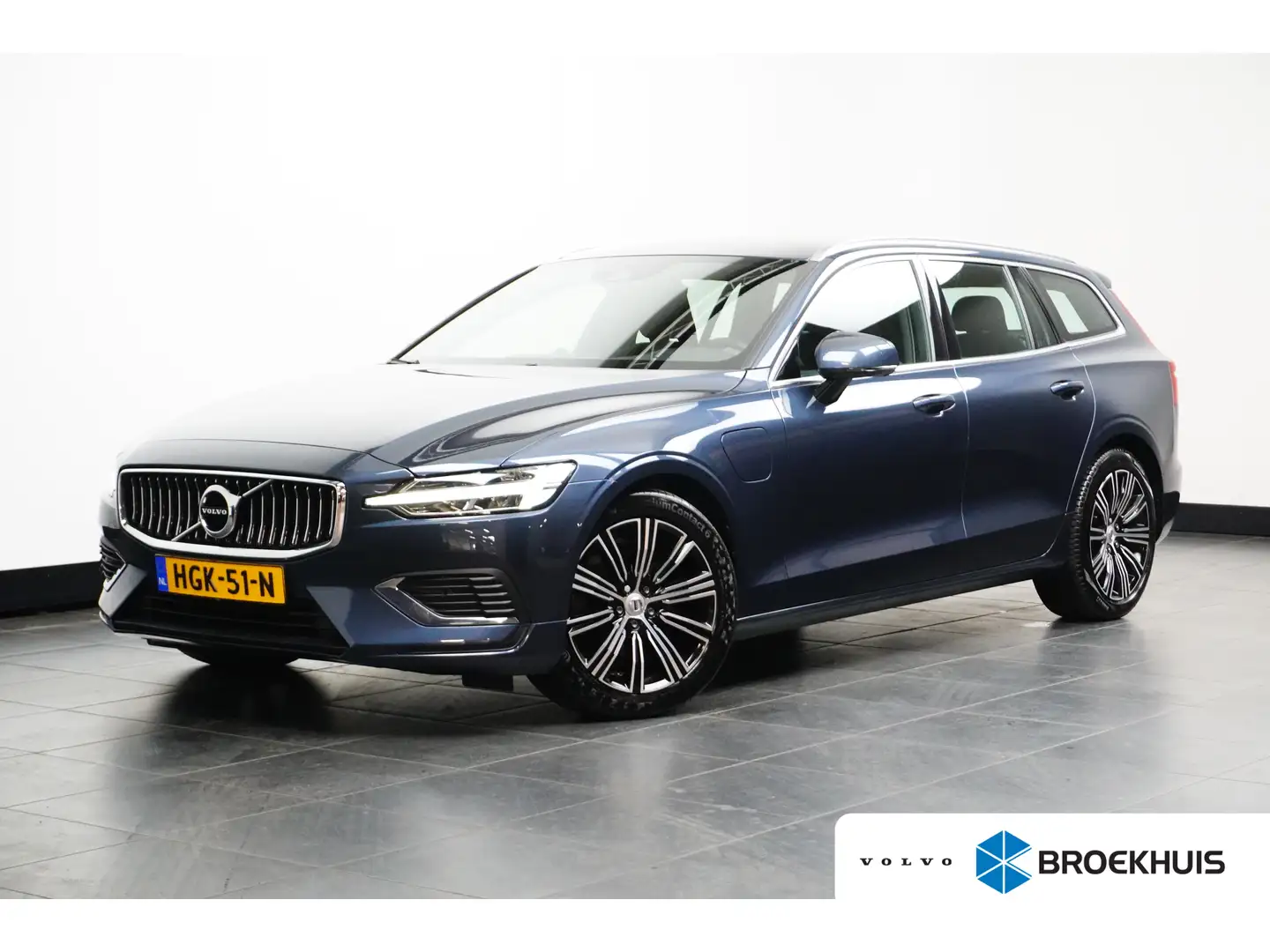 Volvo V60 2.0 T6 Recharge AWD Insc. | Achteruitrijcamera | A Blau - 1