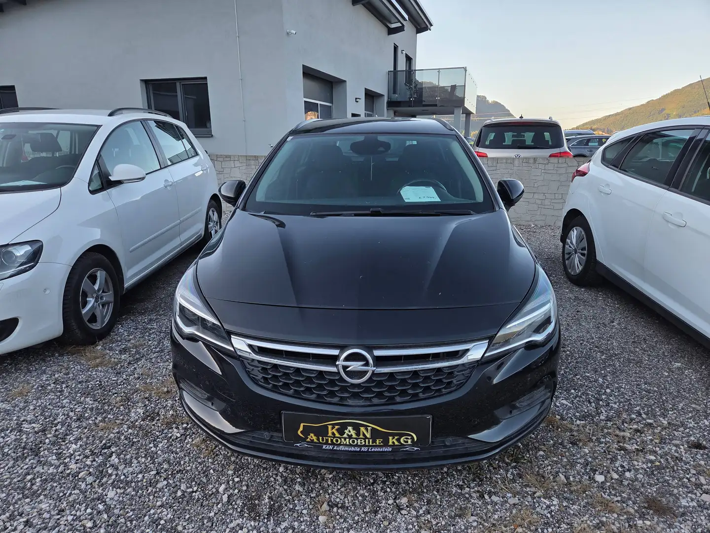 Opel Astra Astra ST 1,0 Turbo ecoflex Dir. Inj. Cool Schwarz - 2