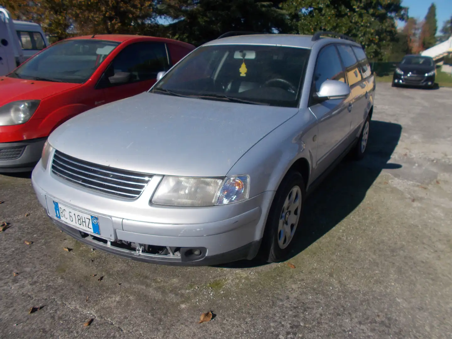 Volkswagen Passat Variant 1.9 tdi SW Argento - 1