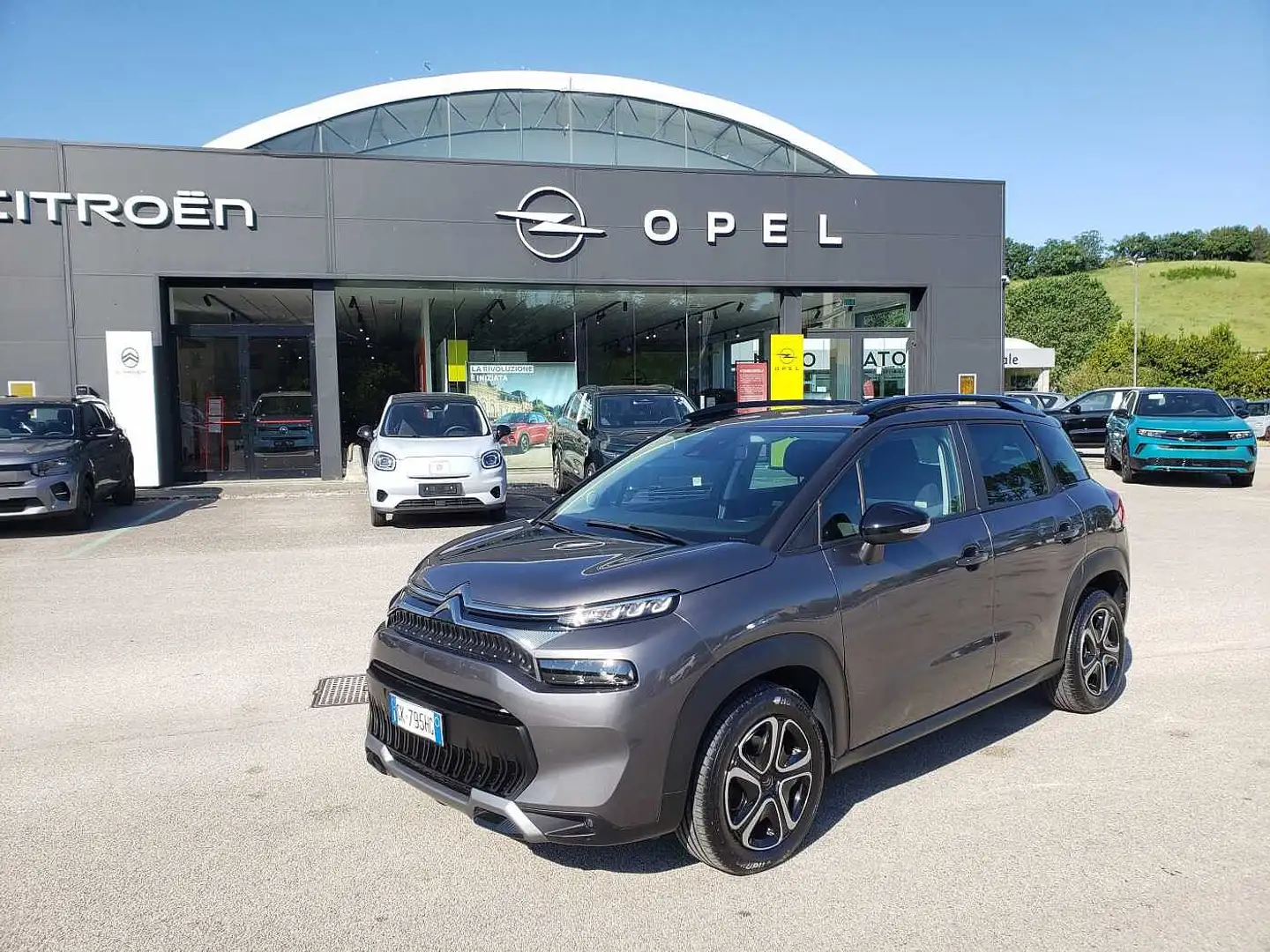 Citroen C3 Aircross 1ª s. PureTech 110 S&S Feel Gris - 1