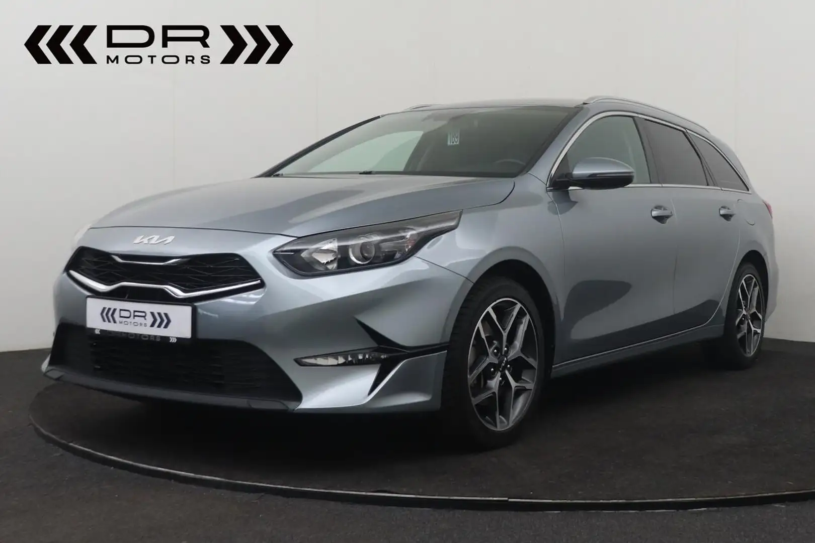 Kia Ceed / cee'd SPORTSWAGON 1.5T GDI DCT SENSE - NAVI  - KEYLESS - Gris - 1