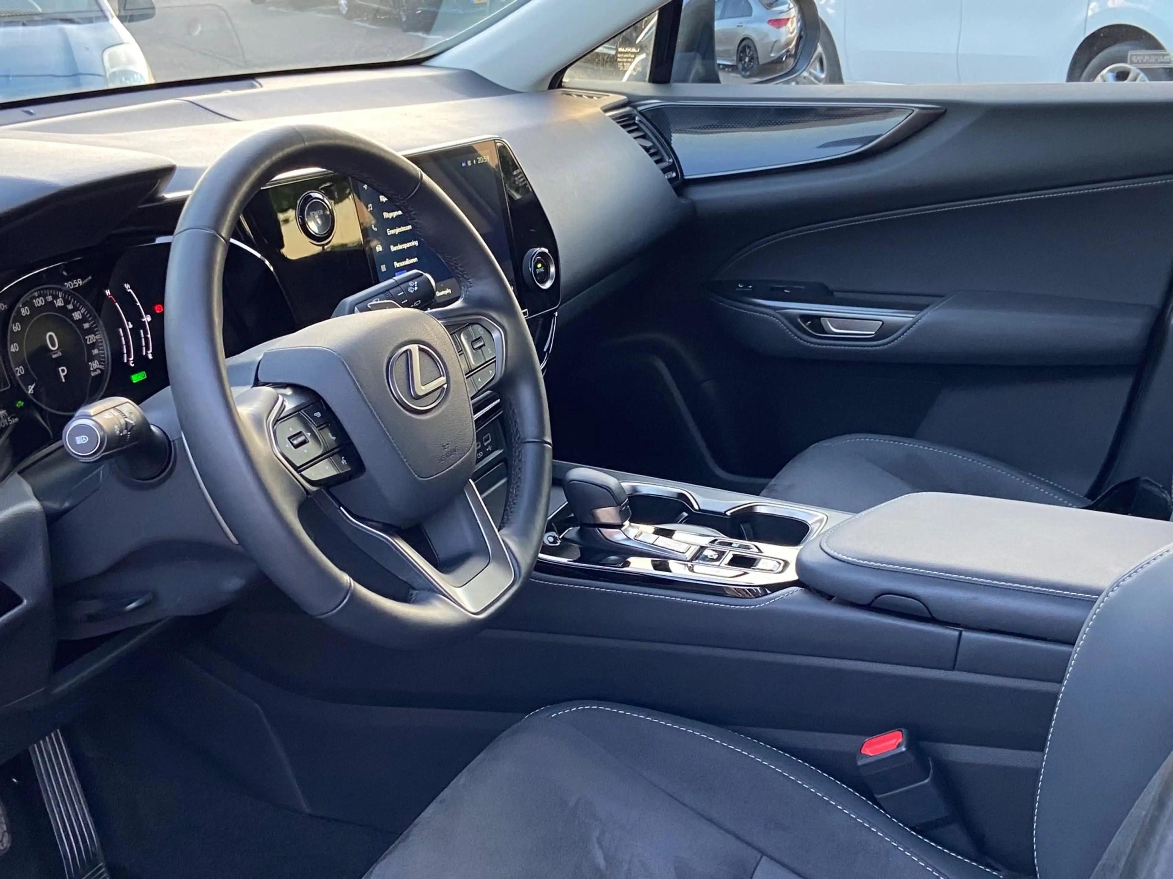 Lexus NX 350h LUXURY LINE/FABRIEKSGARANTIE/NIEUWSTAAT — photo 8