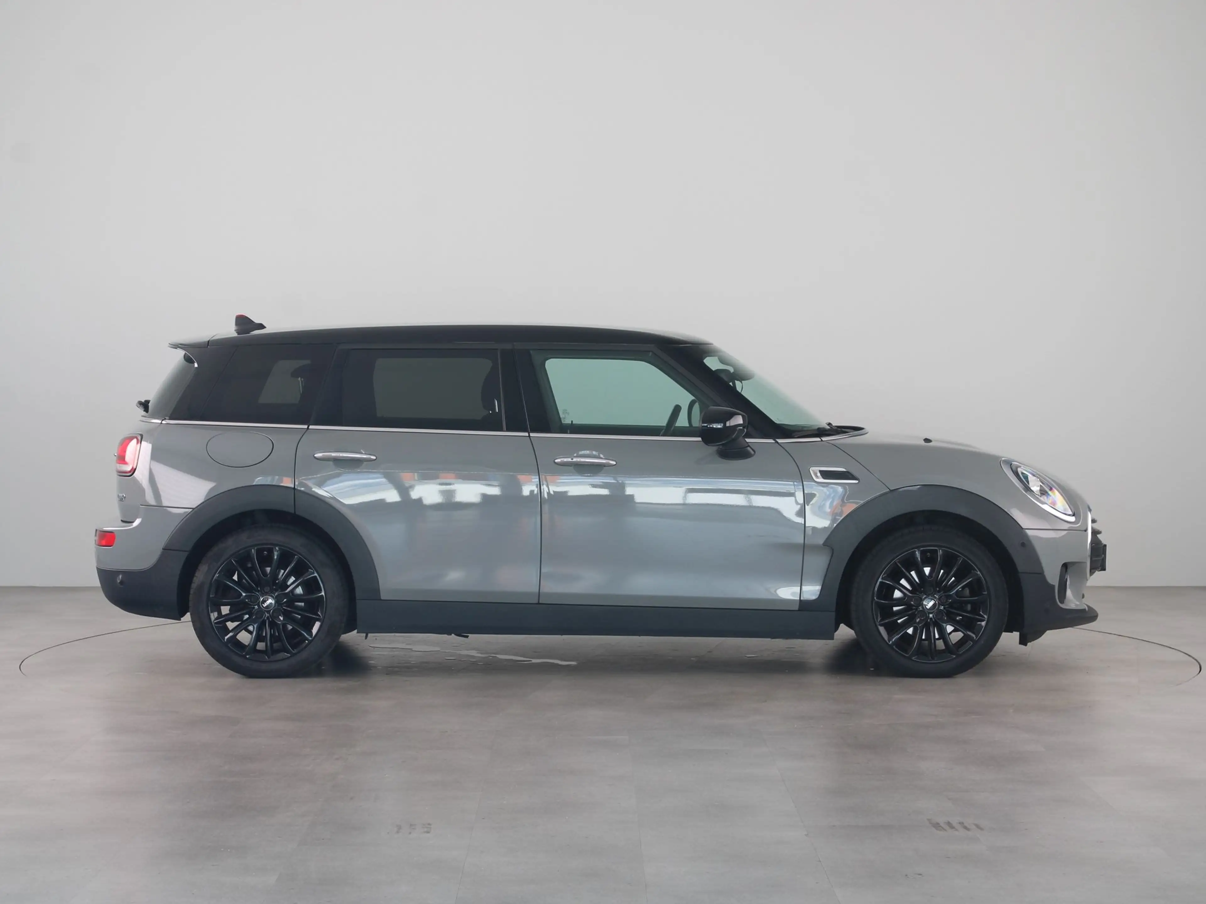 MINI Cooper Clubman Business Edition Aut. — photo 4