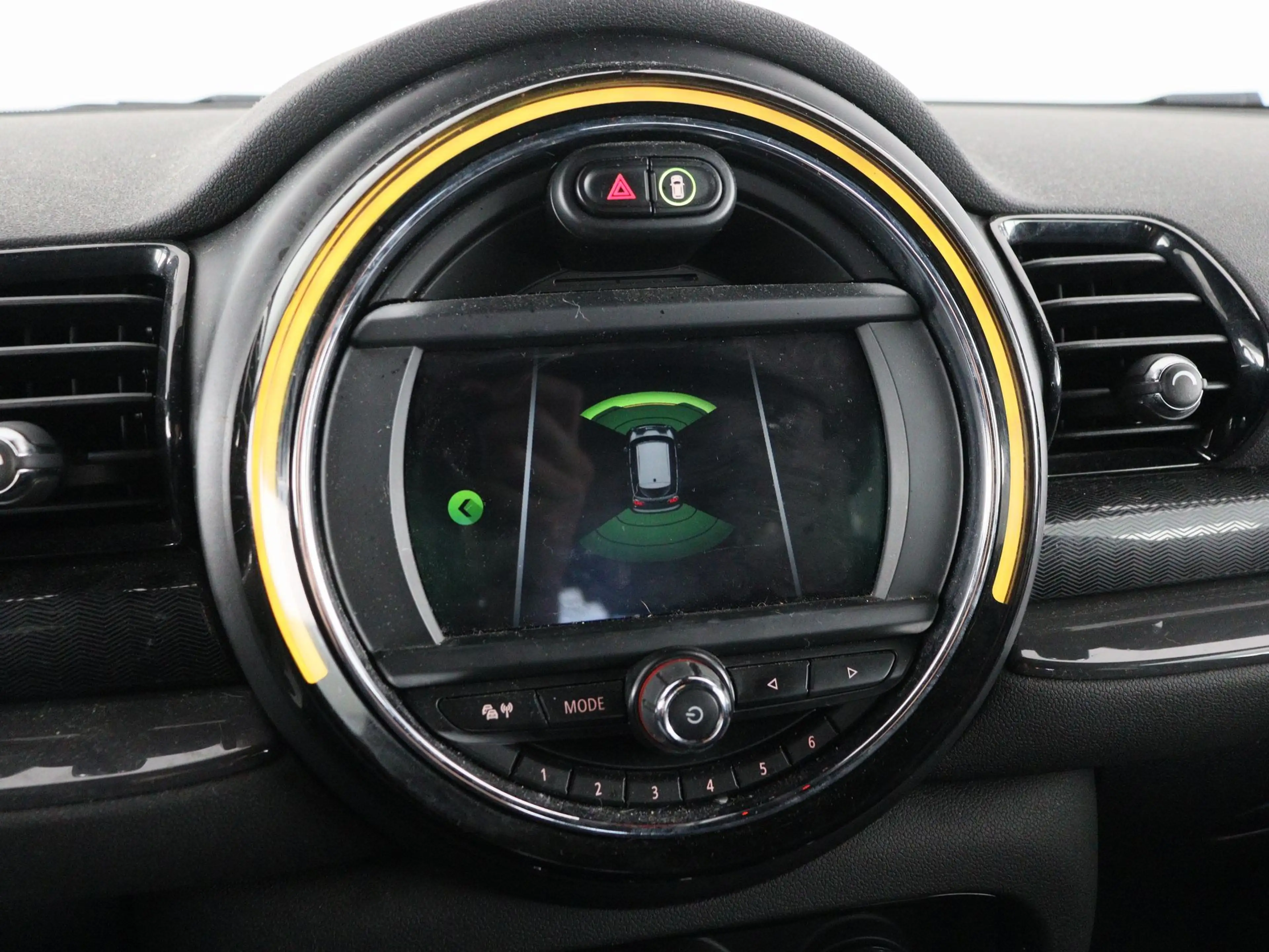 MINI Cooper Clubman Business Edition Aut. — photo 15