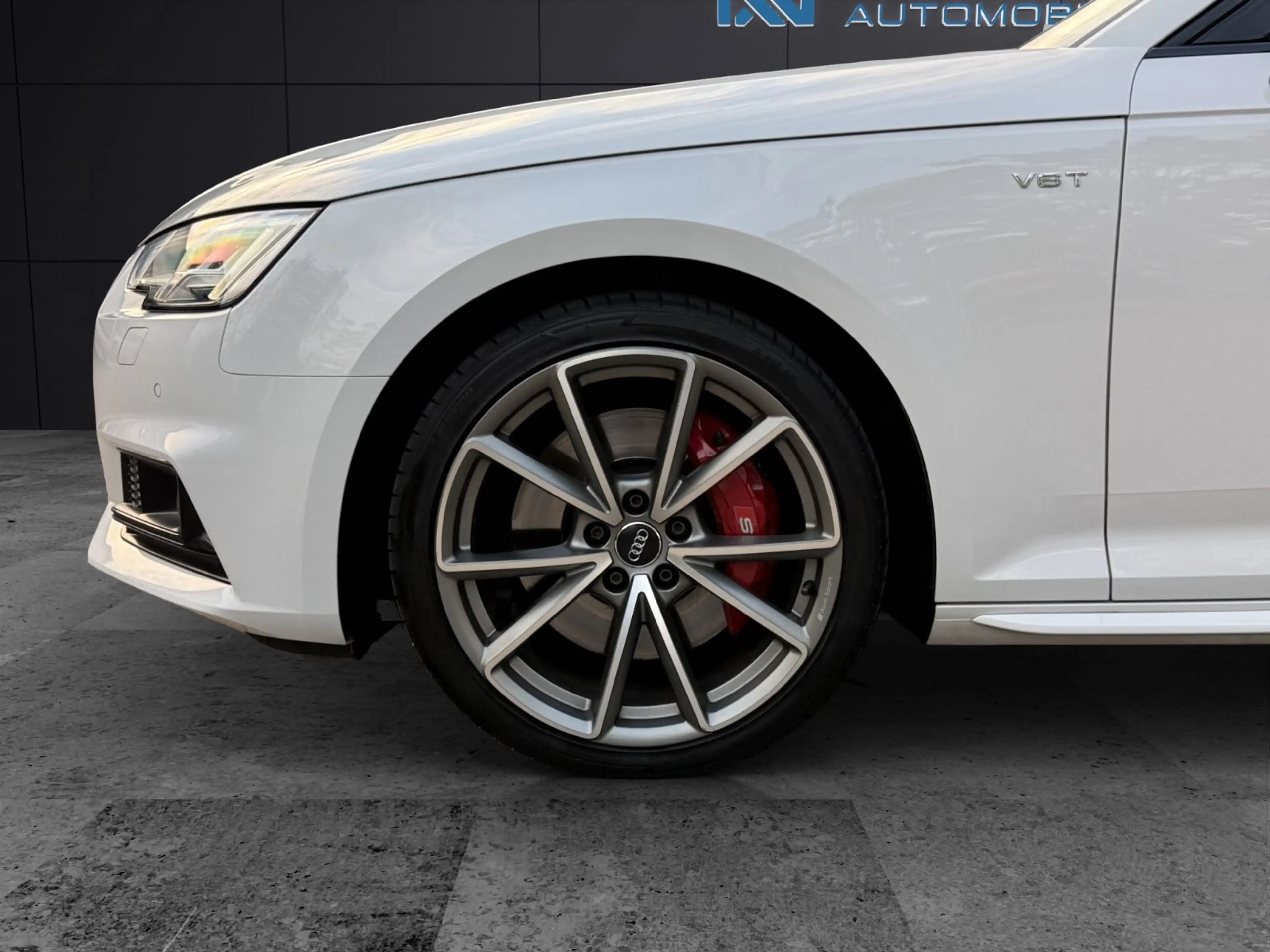 Audi S4 Avant 3.0 TFSI quattro *LED*RFK*SHZ*AHK*ACC* — photo 9