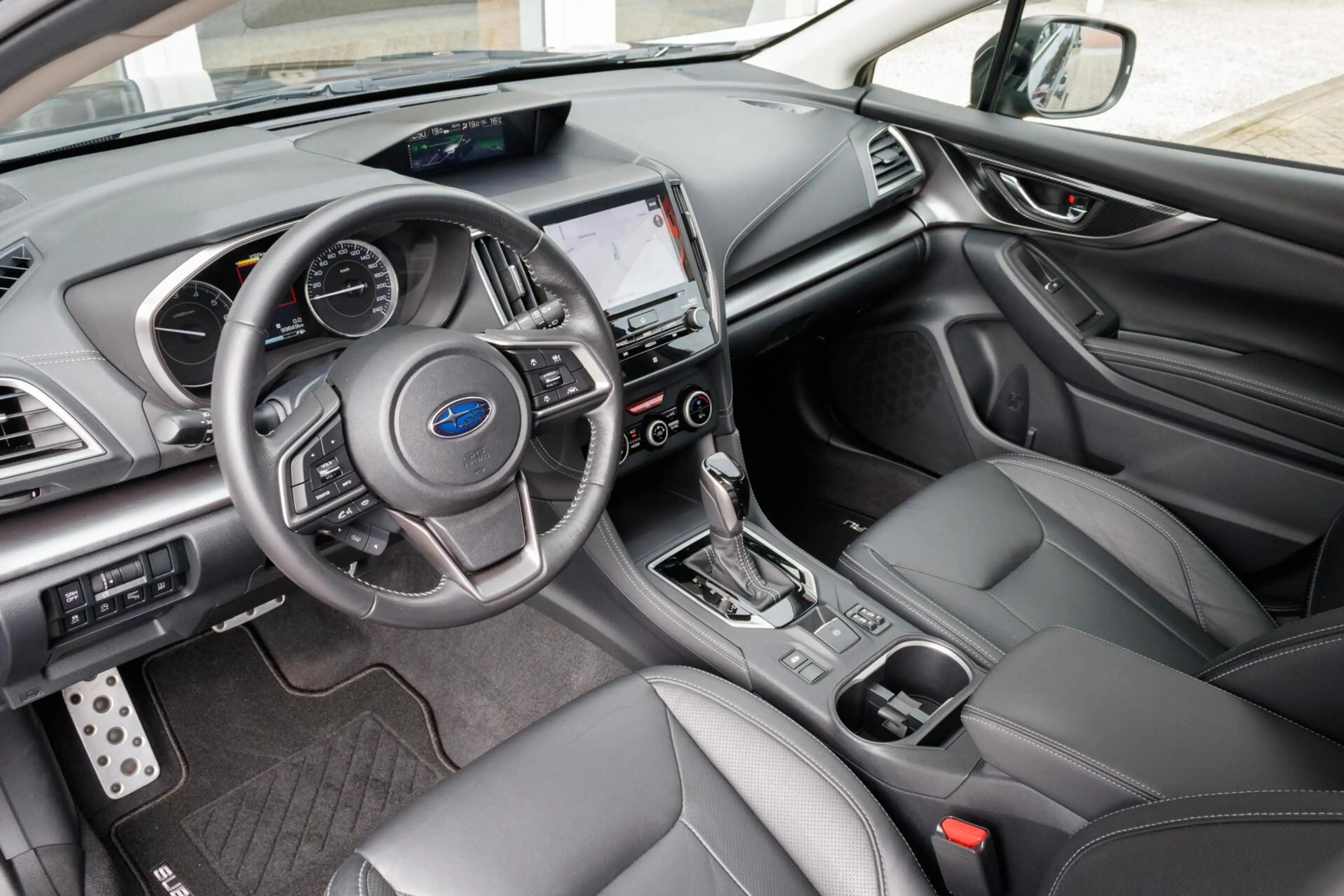 Subaru Impreza 1.6i CVT Premium | Eyesight | Adaptive cruise cont — photo 9