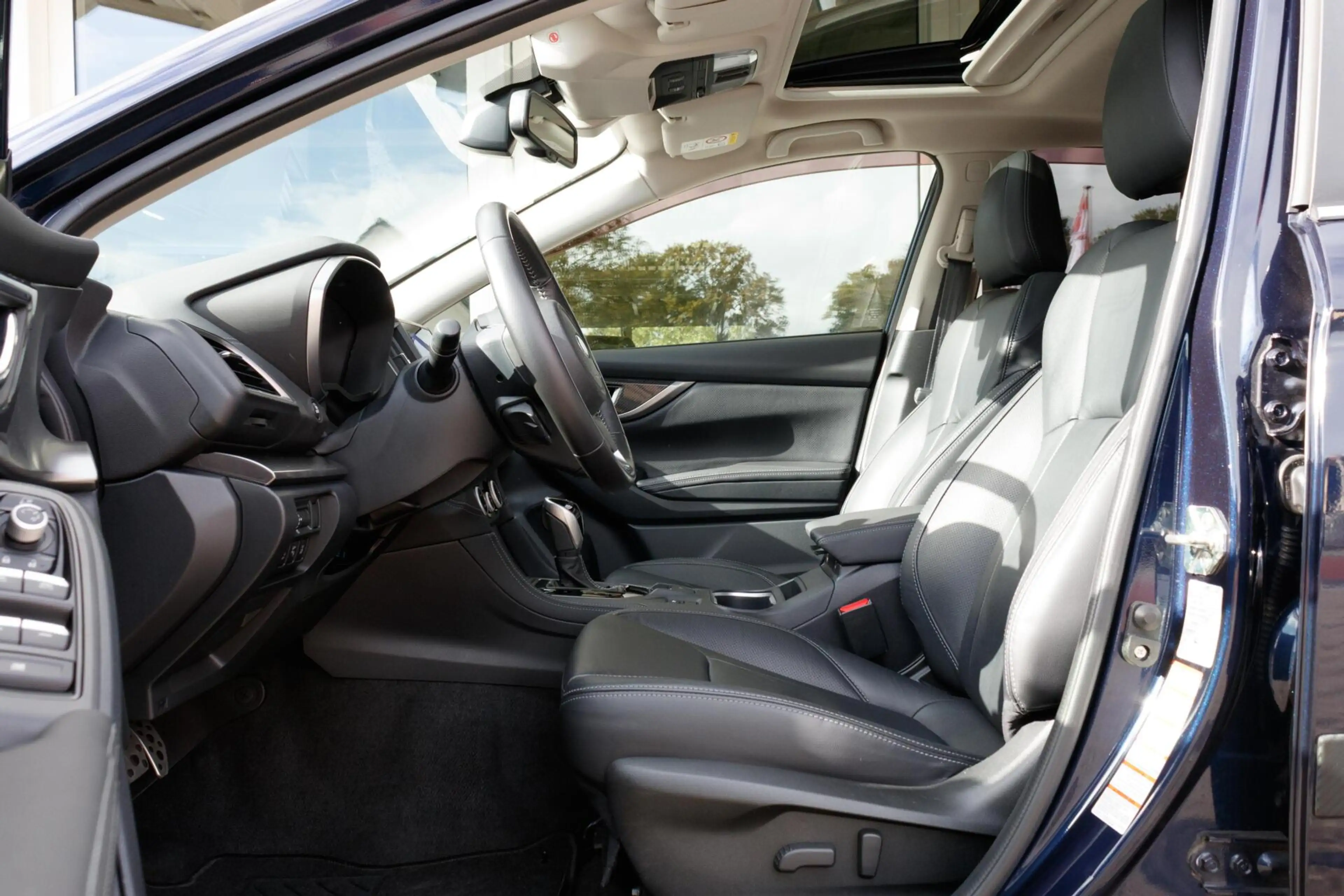 Subaru Impreza 1.6i CVT Premium | Eyesight | Adaptive cruise cont — photo 11