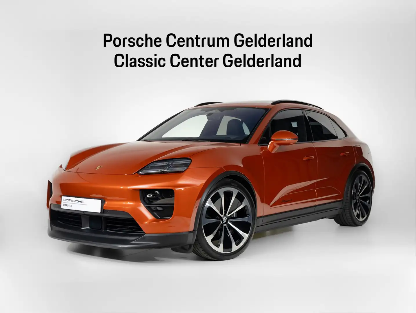 Porsche Macan 4 Orange - 1