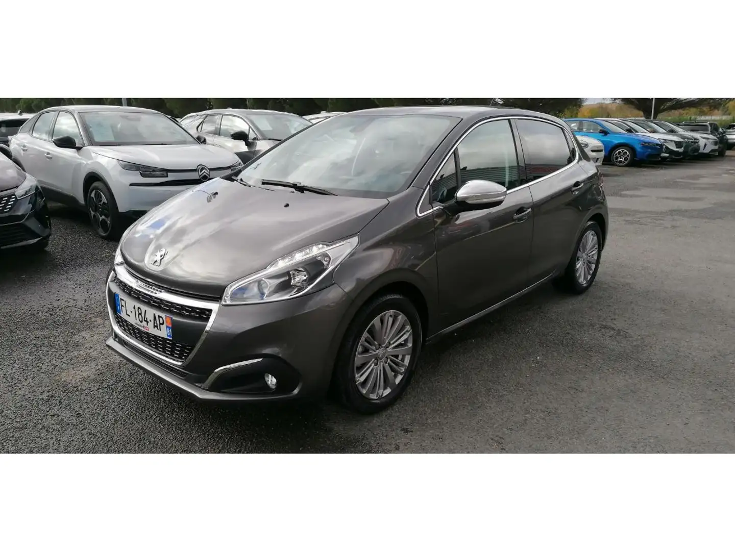 Peugeot 208 1.2 PureTech 82 Allure +CAMERA+GPS Gris - 2