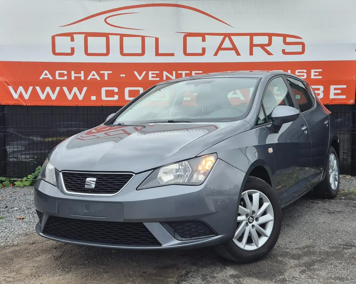 SEAT Ibiza 1.0i Ultima - EU6 - Gris - 1