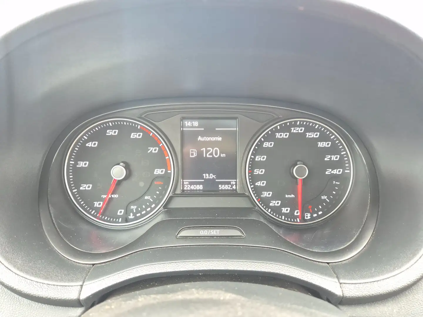 SEAT Ibiza 1.0i Ultima - EU6 - Gris - 2