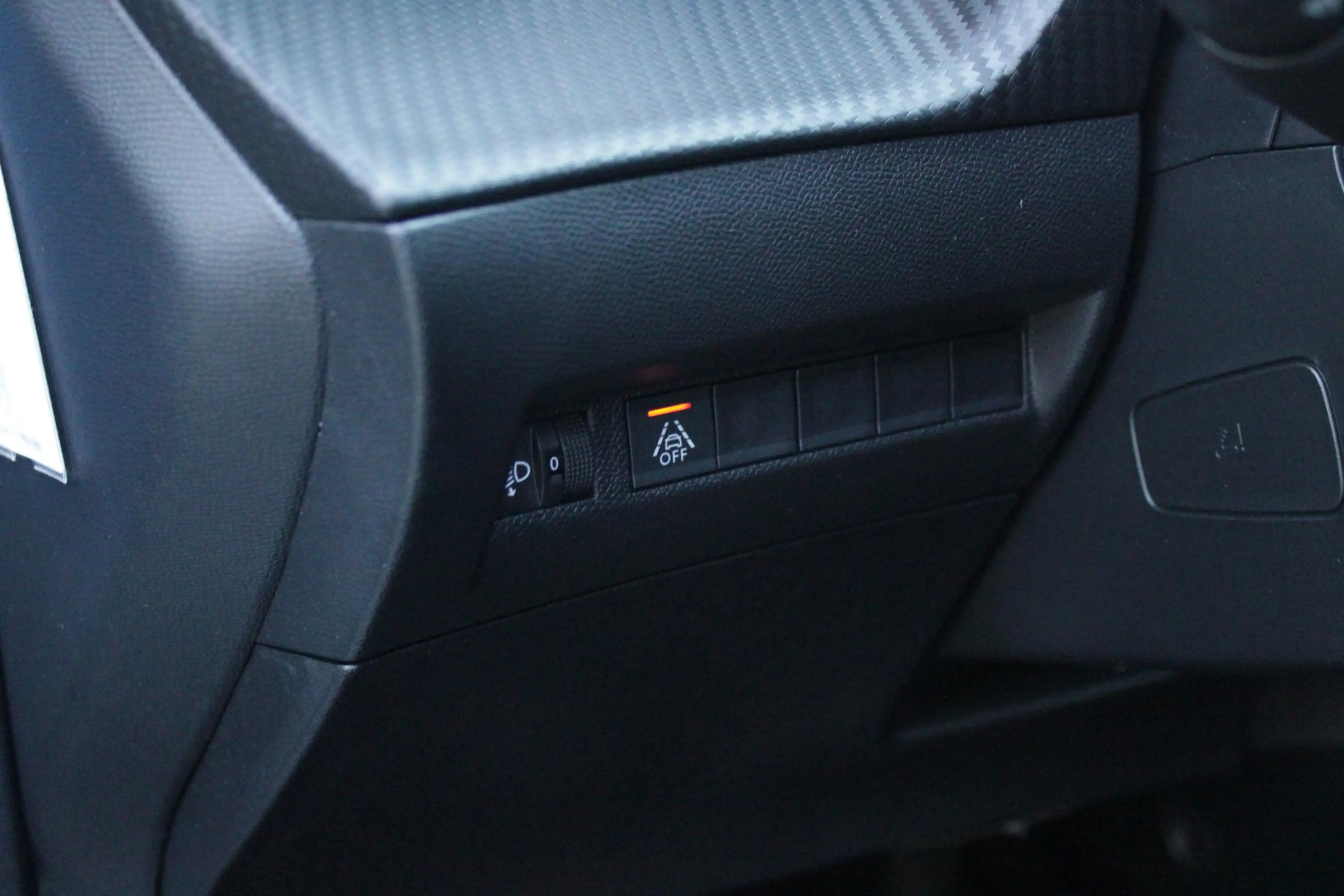 Peugeot 2008 1.2 130PK ALLURE PACK | TREKHAAK AFNEEMBAAR | NAVI — photo 26