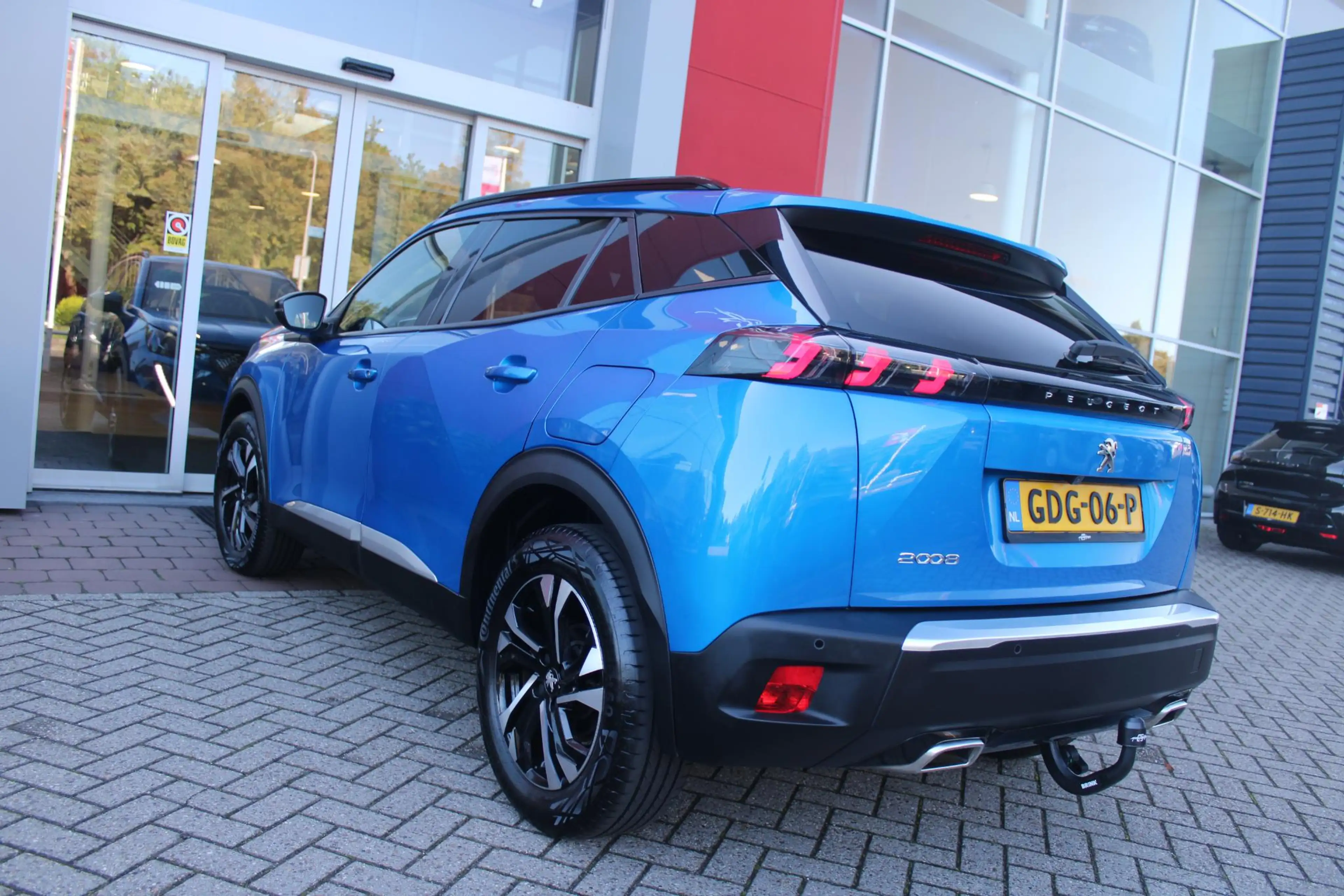 Peugeot 2008 1.2 130PK ALLURE PACK | TREKHAAK AFNEEMBAAR | NAVI — photo 42