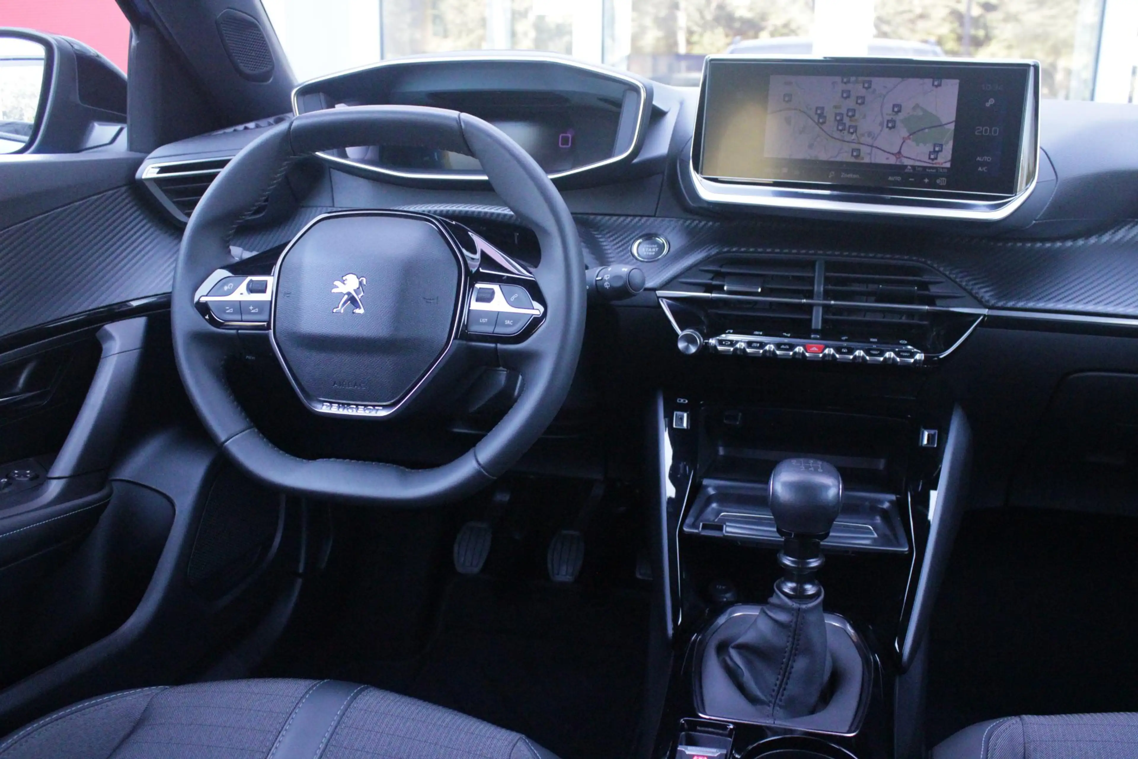 Peugeot 2008 1.2 130PK ALLURE PACK | TREKHAAK AFNEEMBAAR | NAVI — photo 30