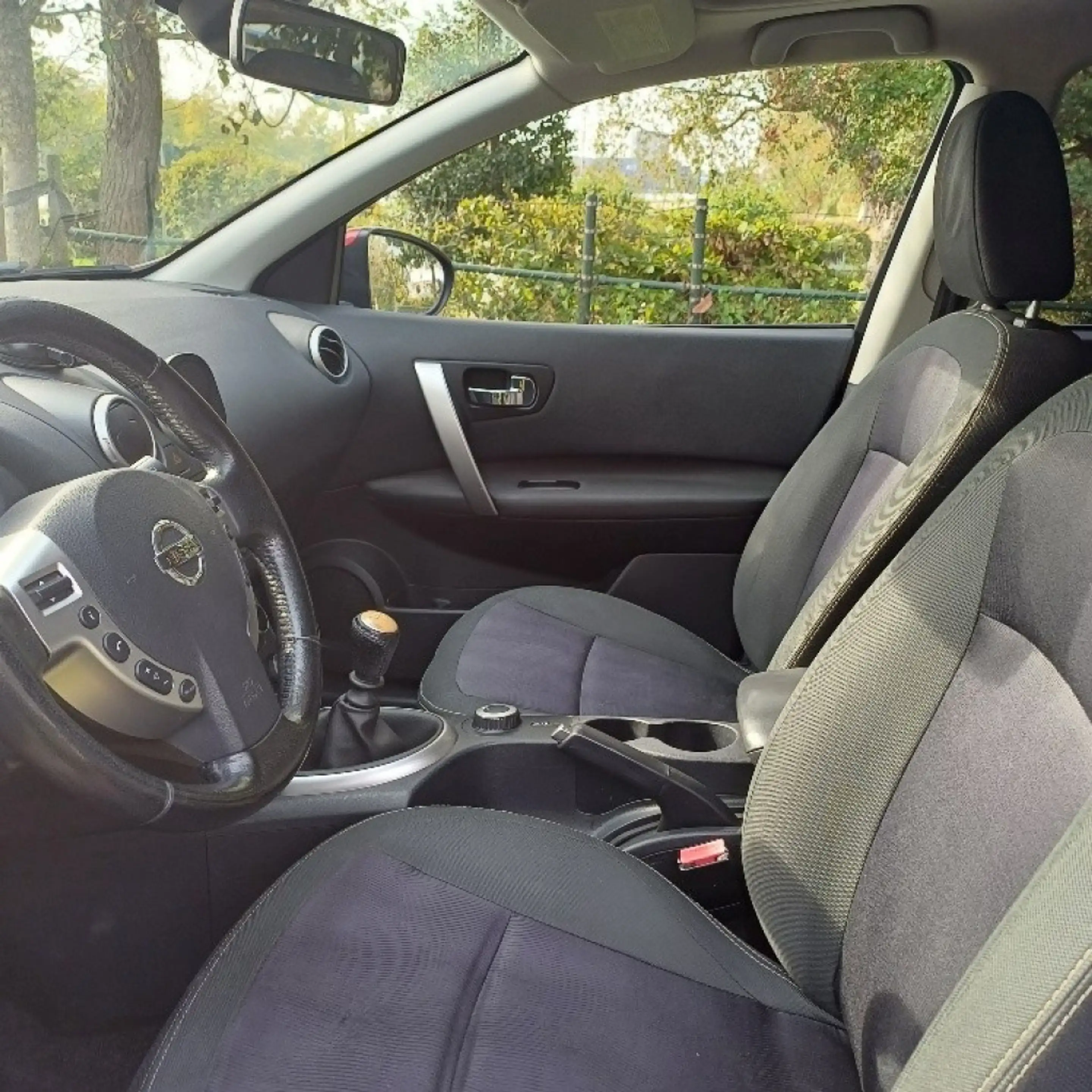 Nissan Qashqai+2 2.0  4WD Connect Edition, Panoramadak, Rondomzicht — photo 12