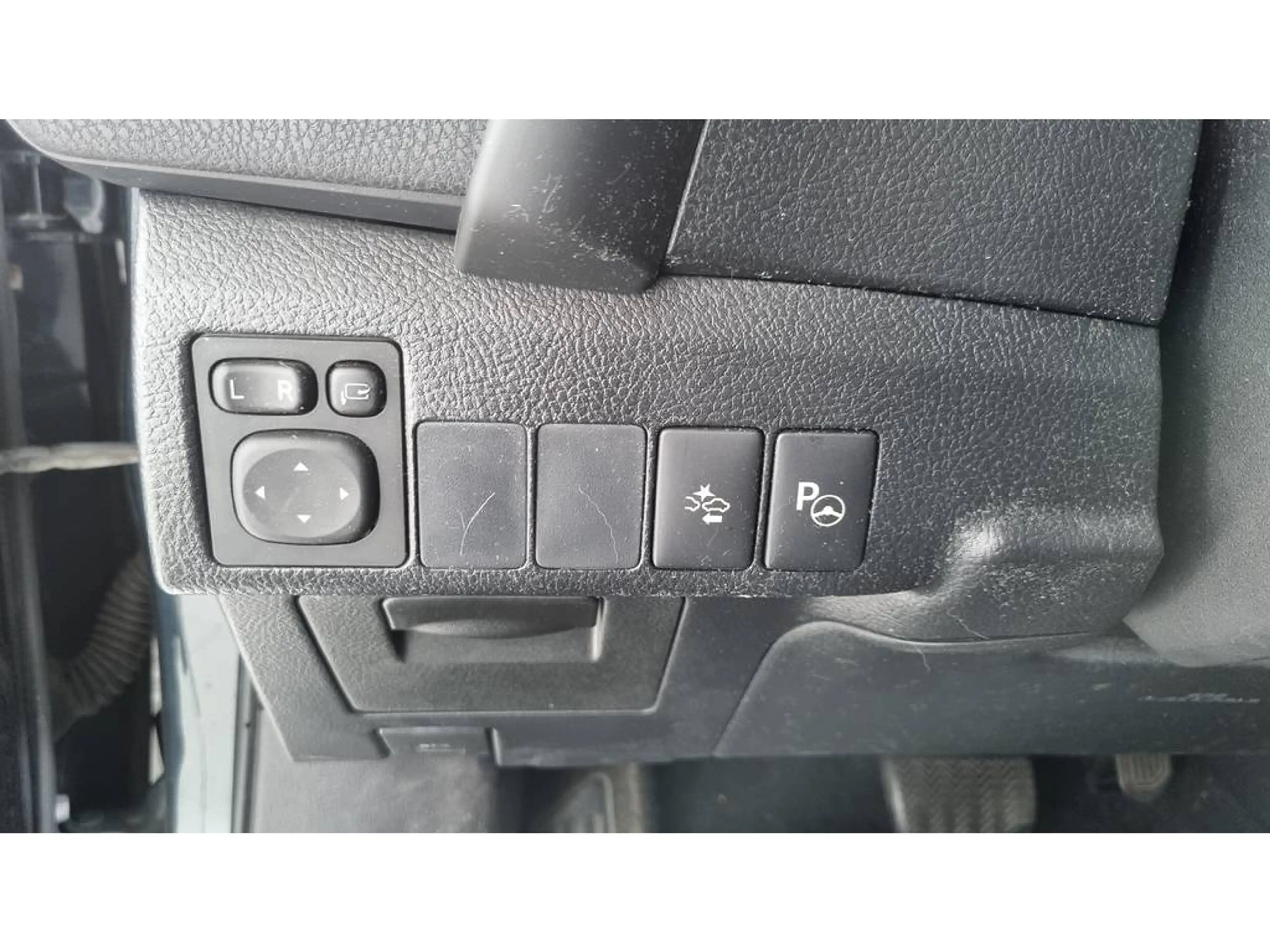Toyota Auris Touring Sports TS 1.8 Business Pro | Navigatie | L — photo 10