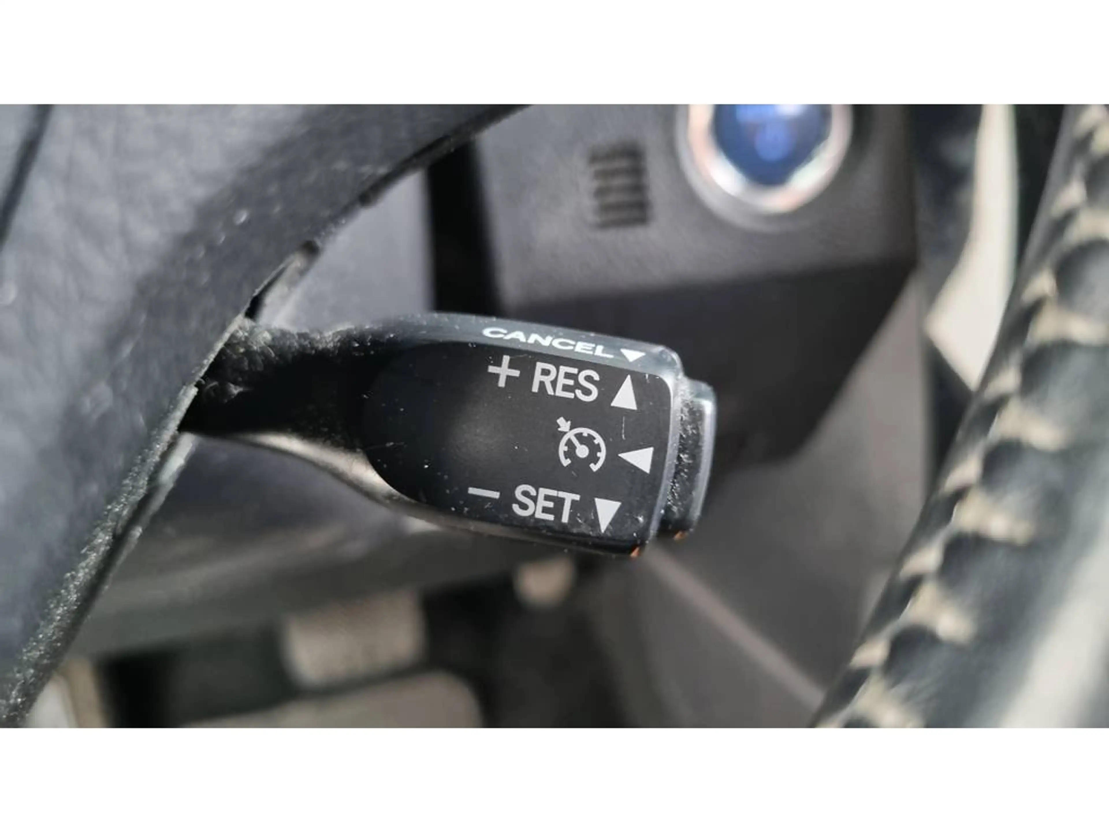 Toyota Auris Touring Sports TS 1.8 Business Pro | Navigatie | L — photo 12