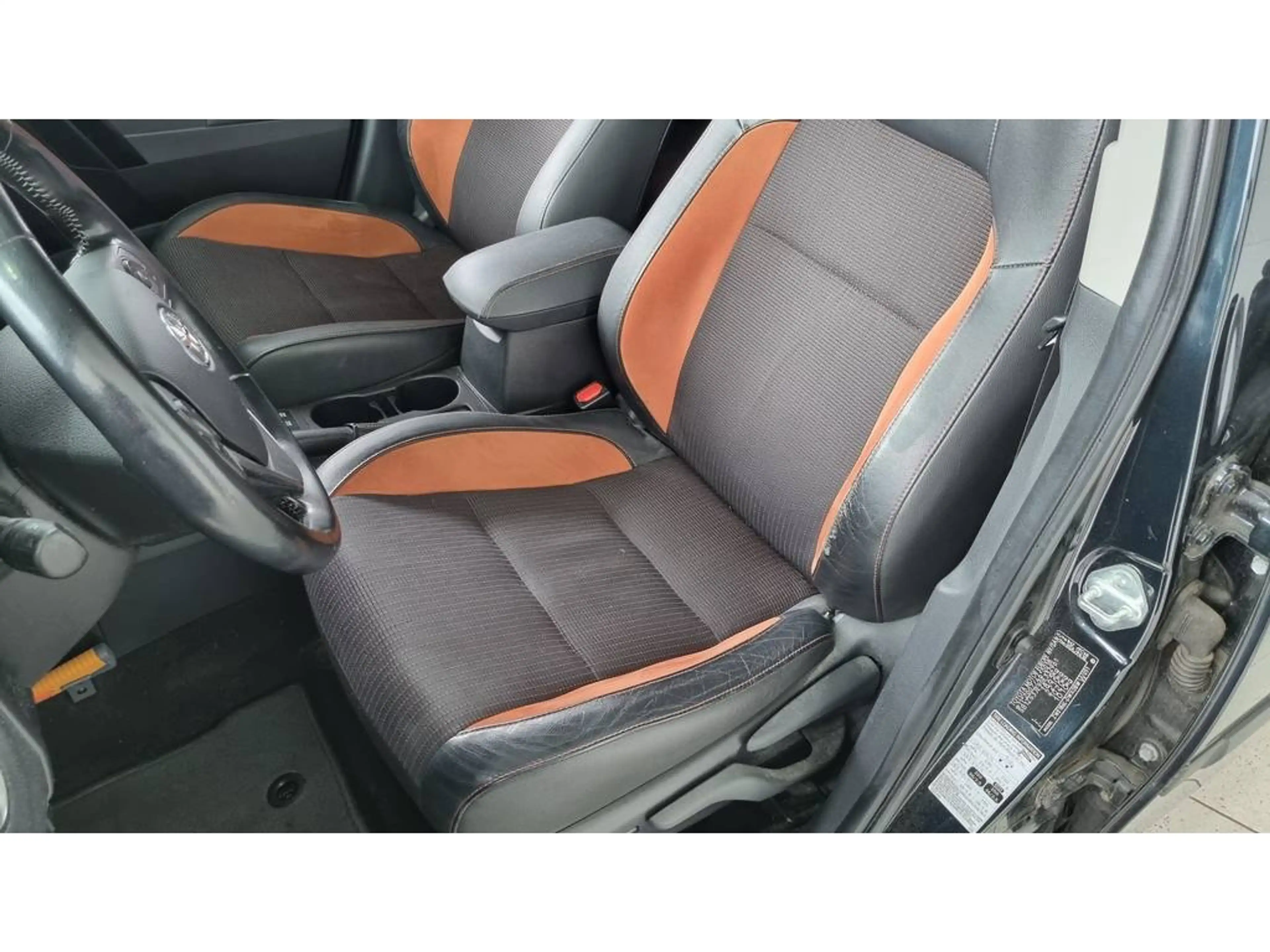 Toyota Auris Touring Sports TS 1.8 Business Pro | Navigatie | L — photo 7