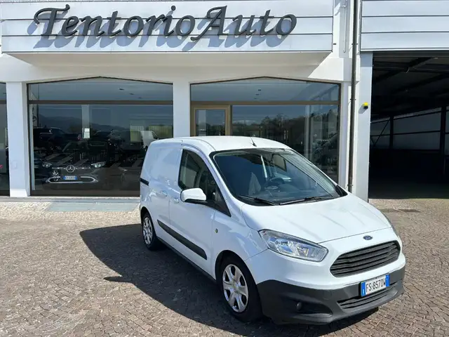 Ford Transit Courier 1.5 TDCi 75CV Van Trend