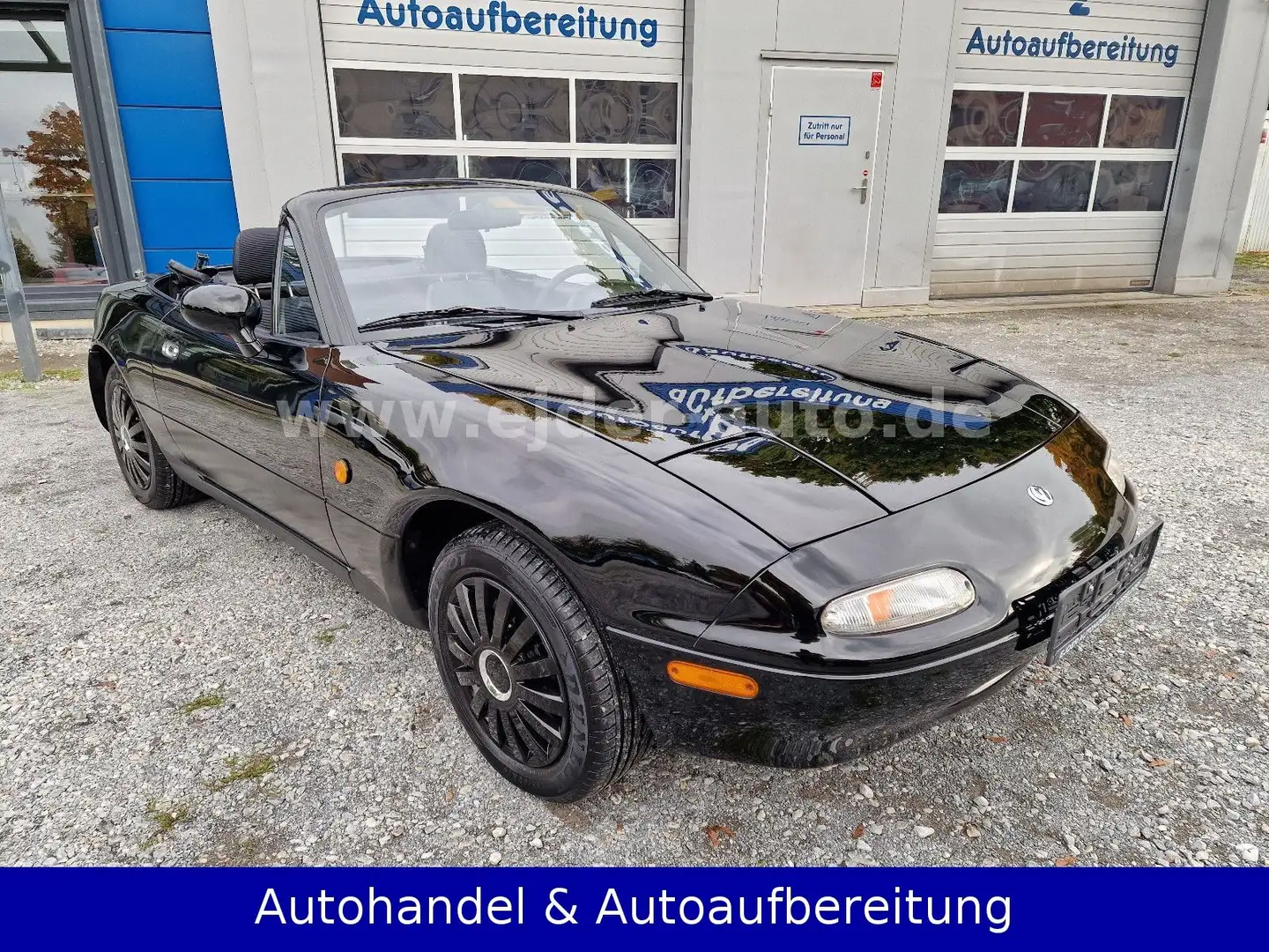 Mazda MX-5 Cabrio 1.8 *131PS*GARAGE*RENTNER*OLDTIMER* Noir - 2