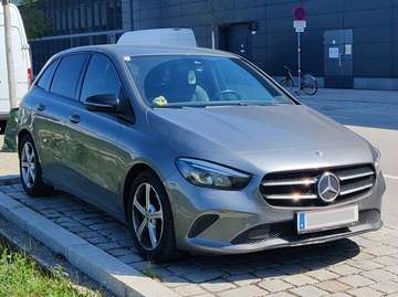 garagengepflegt, kaum verwendet, Keyless Start, Extras im Wert von €10k