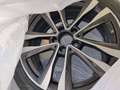 Mercedes-Benz B 180 garagengepflegt, kaum verwendet, Keyless Start, Extras im Wert von €10k Grau - thumbnail 30