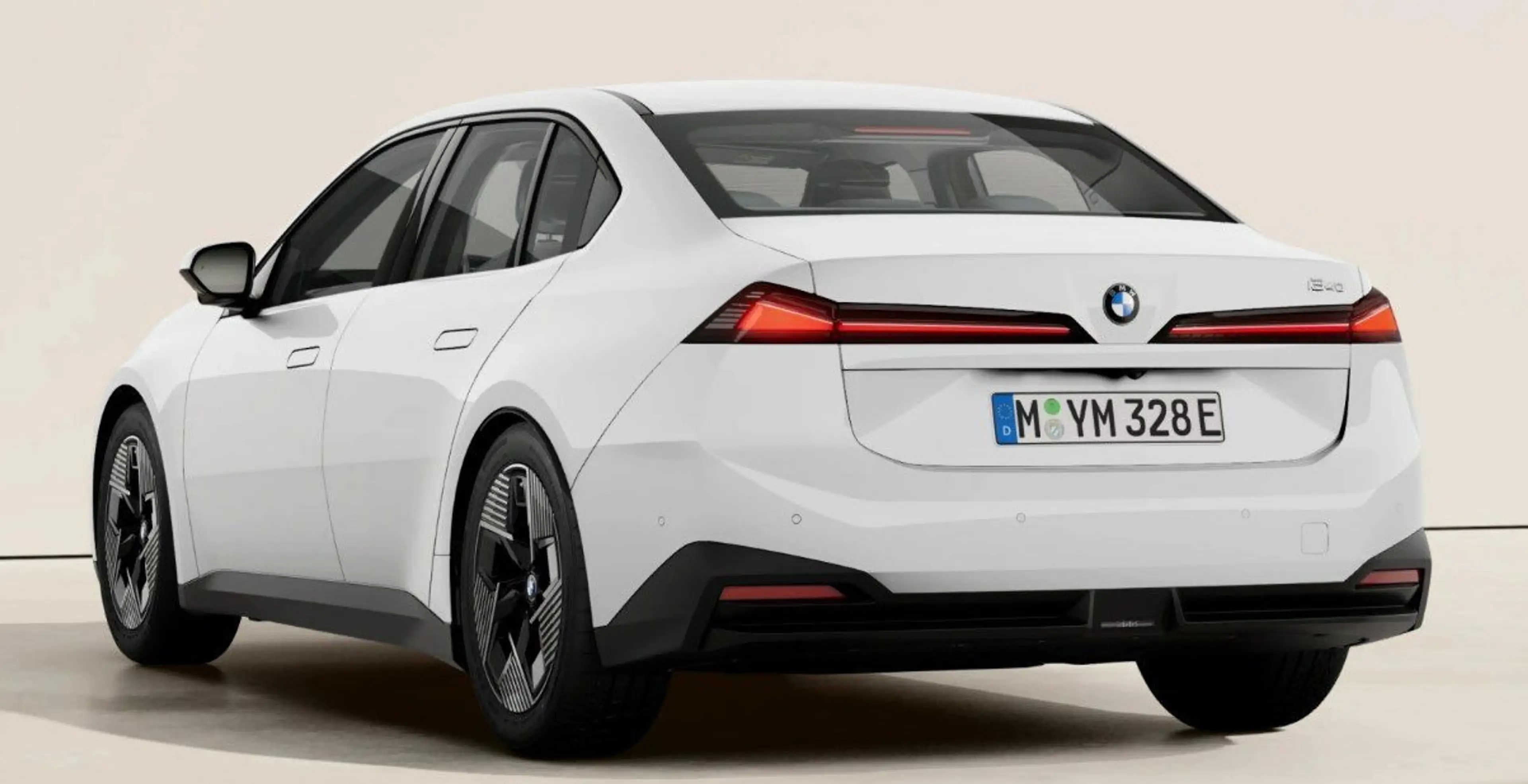 BMW i3 40 xDrive RFK NAVI LED PDC V+H DAB Parkass. — photo 3