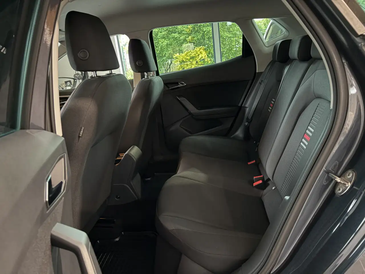 SEAT Ibiza — photo 14 sur 15