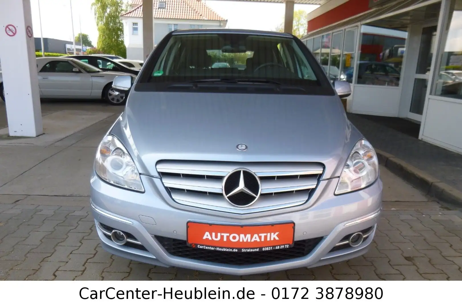 Mercedes-Benz B 180 B -Klasse B 180 Modrá - 2