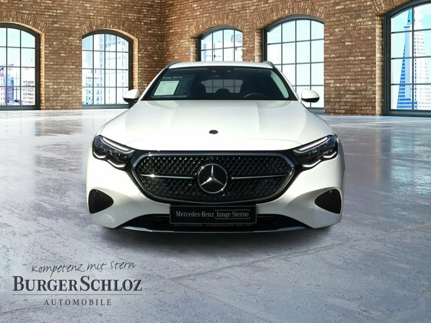 Mercedes-Benz E 300 e T-Modell Avantgarde SpurW W-Paket ACC Bílá - 2