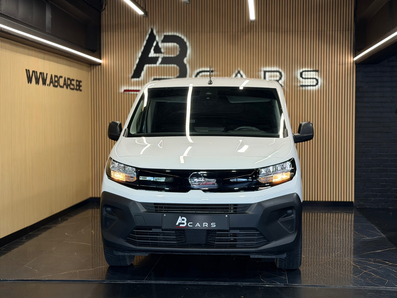 Peugeot Partner 1.5HDI ** UTILITAIRE ** GARANTIE 12 MOIS ** — photo 4