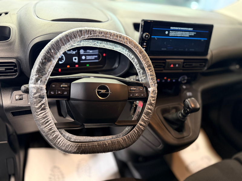 Peugeot Partner 1.5HDI ** UTILITAIRE ** GARANTIE 12 MOIS ** — photo 10