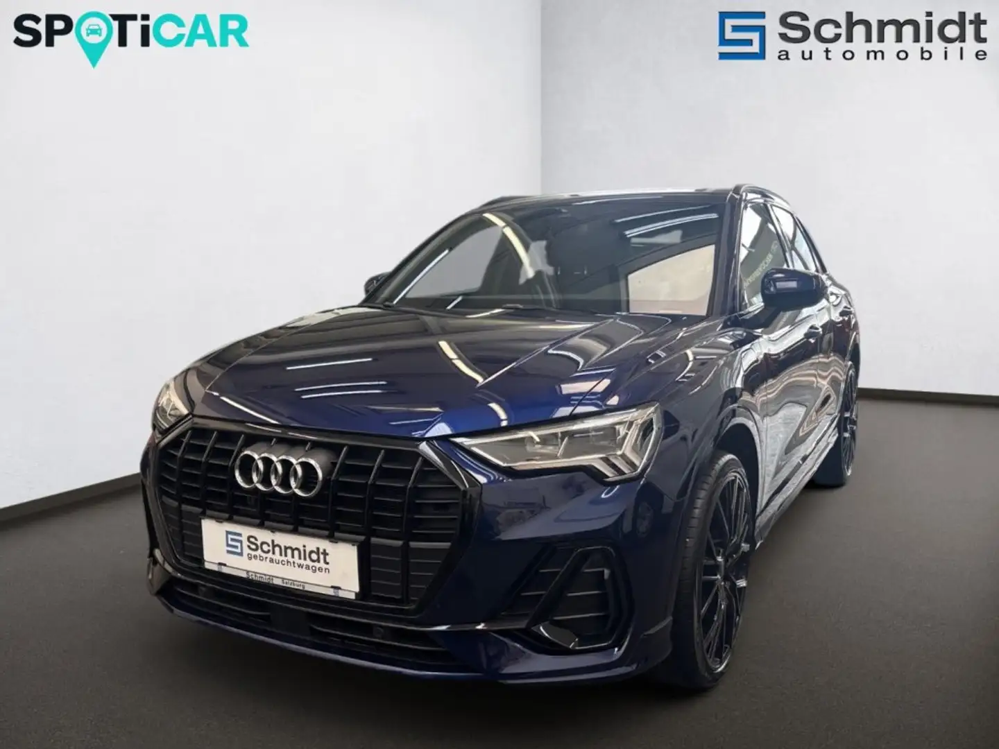 Audi Q3 45 TFSI e S-tronic S-line Blau - 1