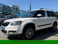 Skoda Yeti *Klima*Bluetooth*PDC*AHK*TPM*2.Hd*HU&ÖL Neu* Weiß - thumbnail 2
