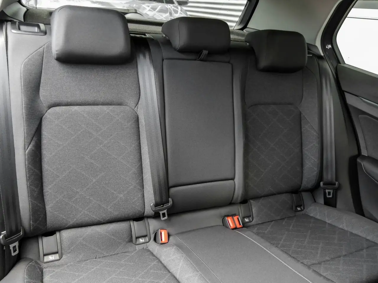 Volkswagen Golf VIII 2.0 TDI DSG Life ACC LED IQ.DRIVE Carp, миниатюра 5