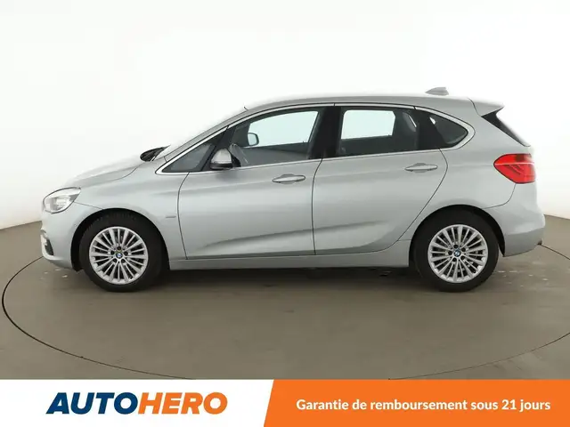 BMW 2 Series view 3