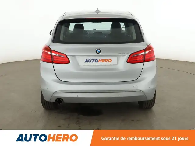 BMW 2 Series view 5