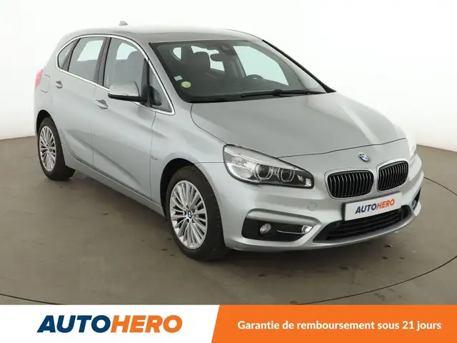 BMW 2 Series view 8